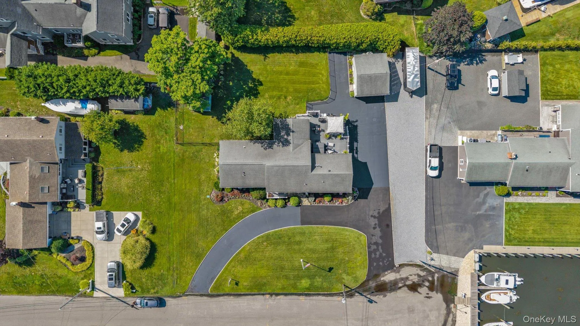 6 Montgomery Lane, Islip, NY, 3 Bedrooms Bedrooms, 7 Rooms Rooms,3 BathroomsBathrooms,Residential,For Rent,Montgomery,0,1032442 6 Montgomery Lane, Islip, NY, 3 Bedrooms Bedrooms, 7 Rooms Rooms,3 BathroomsBathrooms,Residential,For Rent,Montgomery,0,1032442