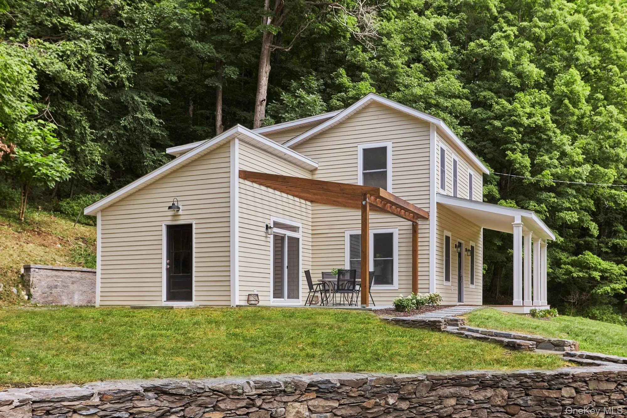 621 Milan Hollow Road, Rhinebeck, NY, 3 Bedrooms Bedrooms, 9 Rooms Rooms,1 BathroomBathrooms,Residential,For Rent,Milan Hollow,0,1032450 621 Milan Hollow Road, Rhinebeck, NY, 3 Bedrooms Bedrooms, 9 Rooms Rooms,1 BathroomBathrooms,Residential,For Rent,Milan Hollow,0,1032450