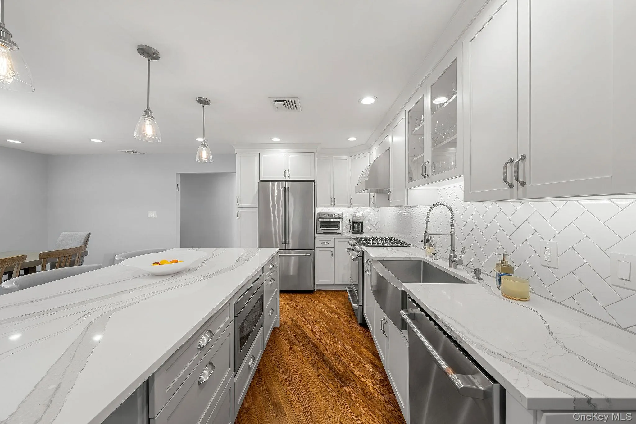 1 Cortland Avenue, Oyster Bay, NY, 4 Bedrooms Bedrooms, 8 Rooms Rooms,3 BathroomsBathrooms,Residential,For Rent,Cortland,0,1032453 1 Cortland Avenue, Oyster Bay, NY, 4 Bedrooms Bedrooms, 8 Rooms Rooms,3 BathroomsBathrooms,Residential,For Rent,Cortland,0,1032453