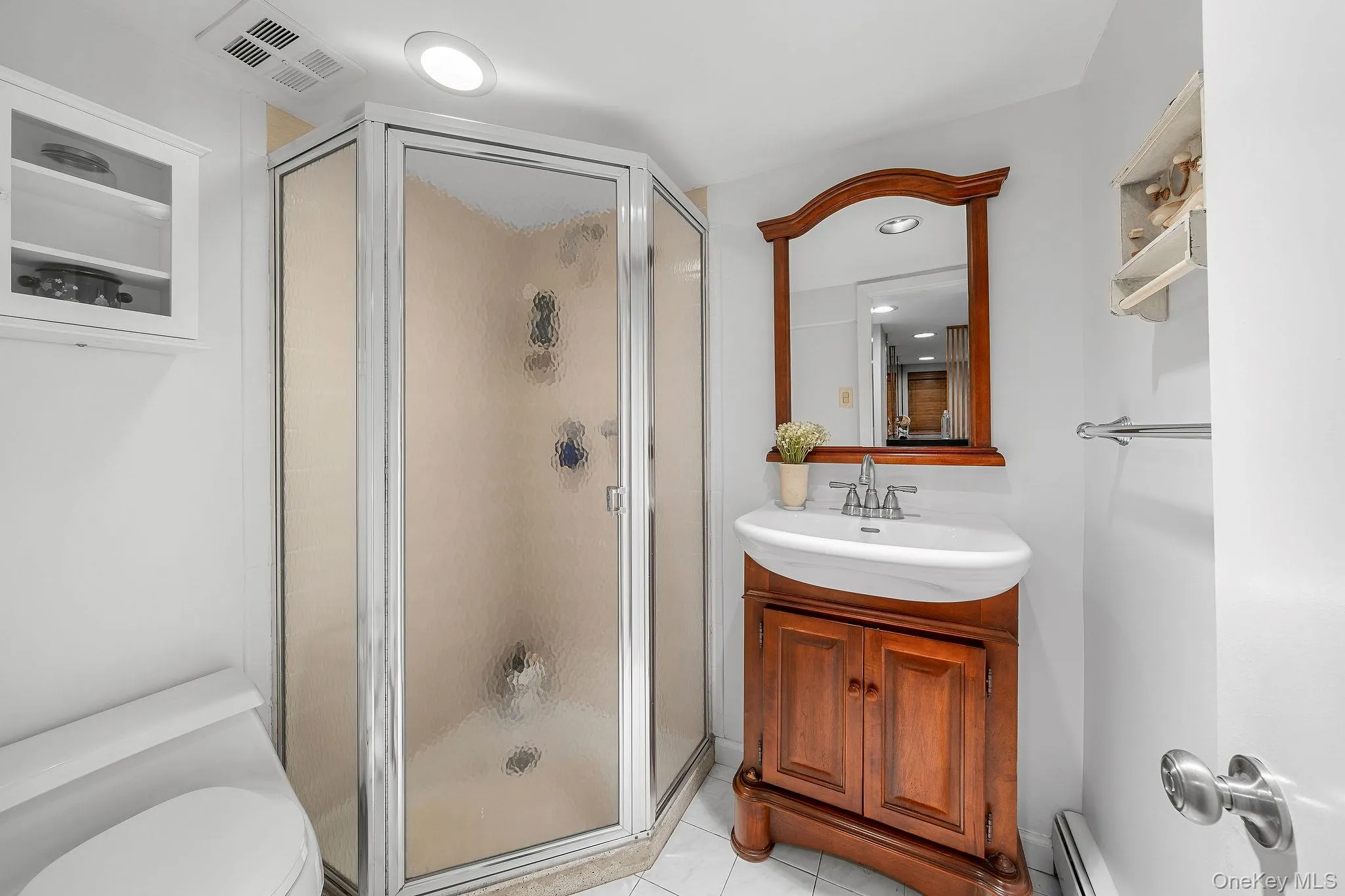 1 Cortland Avenue, Oyster Bay, NY, 4 Bedrooms Bedrooms, 8 Rooms Rooms,3 BathroomsBathrooms,Residential,For Rent,Cortland,0,1032453 1 Cortland Avenue, Oyster Bay, NY, 4 Bedrooms Bedrooms, 8 Rooms Rooms,3 BathroomsBathrooms,Residential,For Rent,Cortland,0,1032453