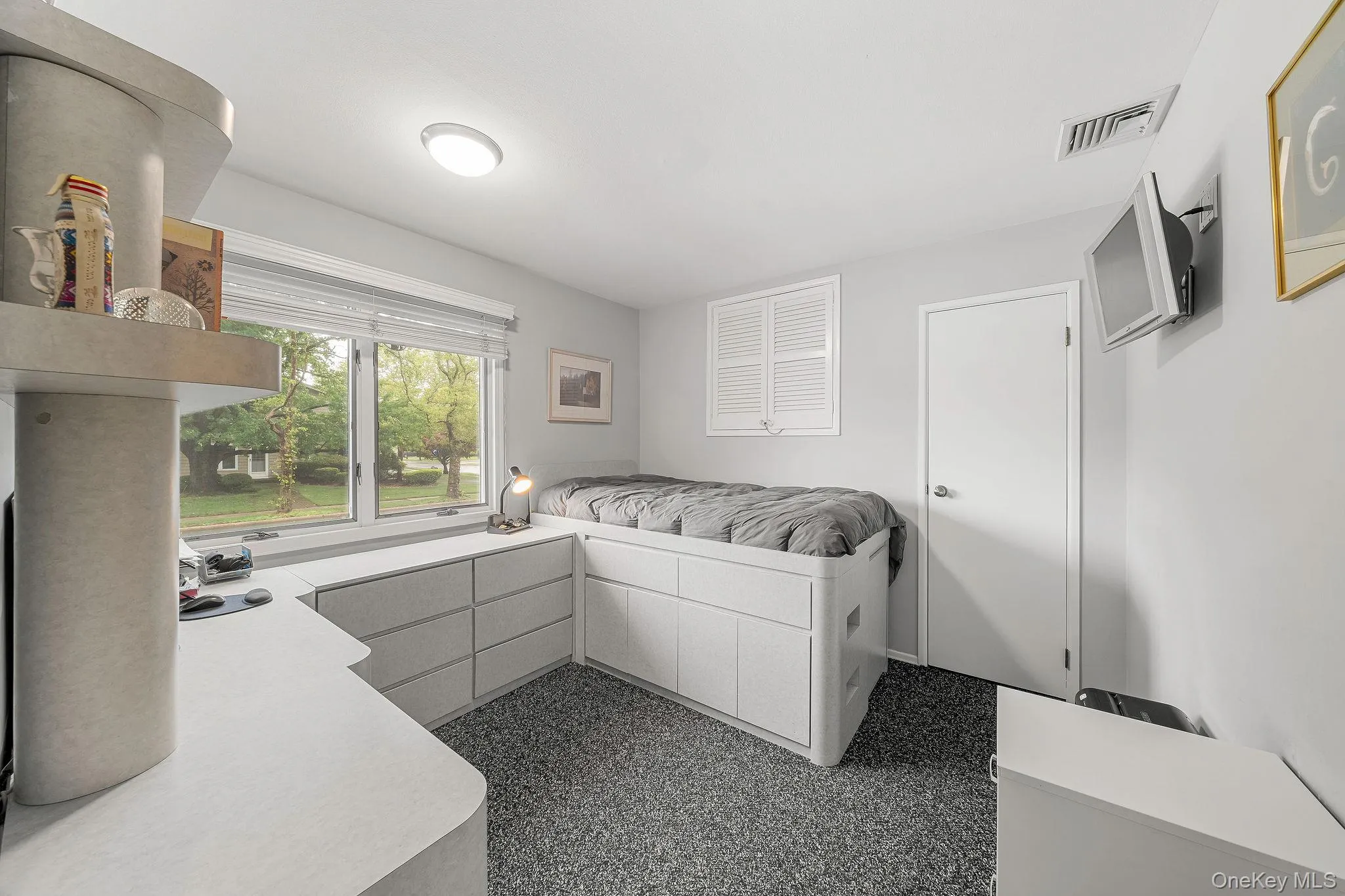 1 Cortland Avenue, Oyster Bay, NY, 4 Bedrooms Bedrooms, 8 Rooms Rooms,3 BathroomsBathrooms,Residential,For Rent,Cortland,0,1032453 1 Cortland Avenue, Oyster Bay, NY, 4 Bedrooms Bedrooms, 8 Rooms Rooms,3 BathroomsBathrooms,Residential,For Rent,Cortland,0,1032453
