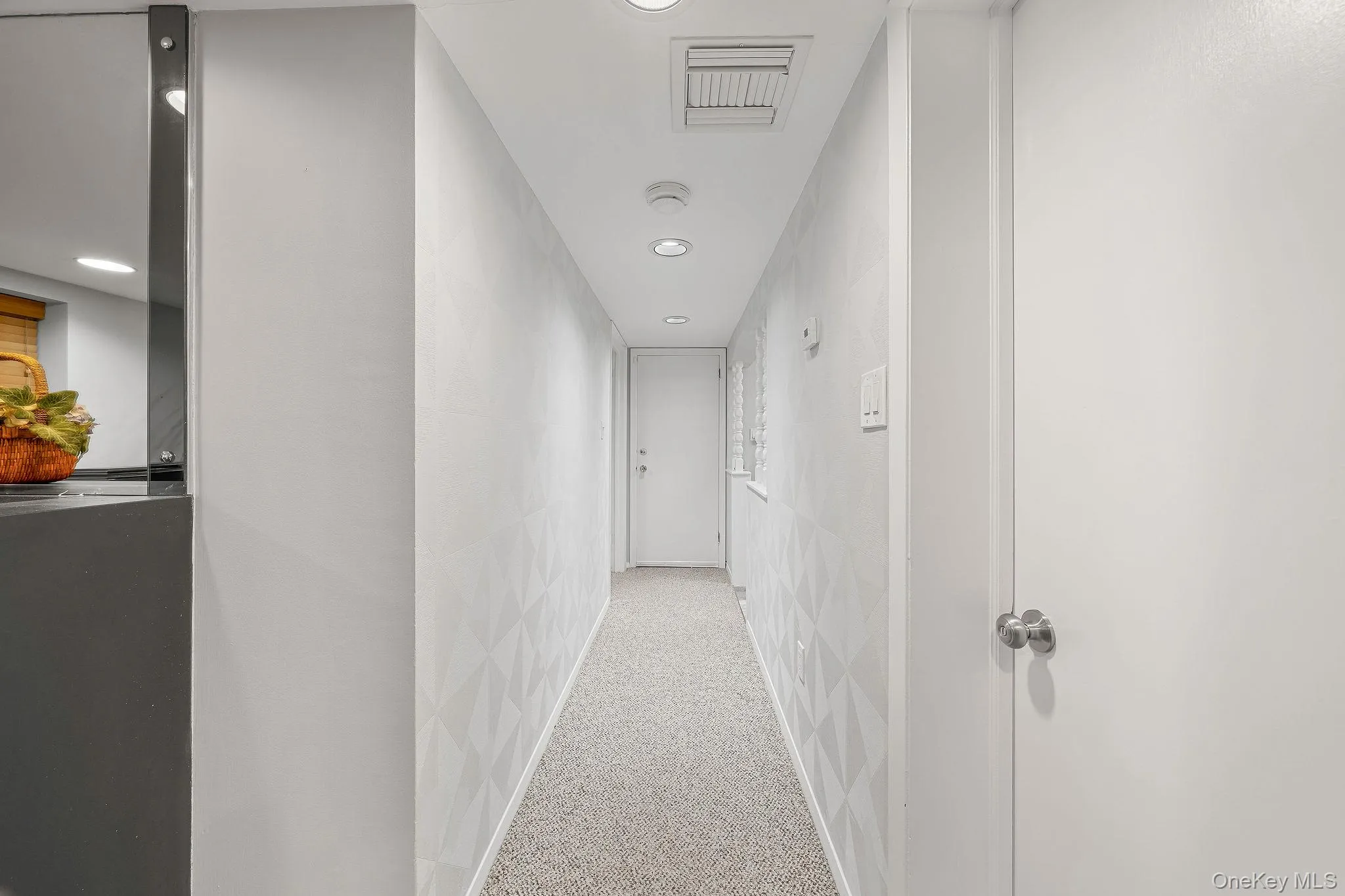 1 Cortland Avenue, Oyster Bay, NY, 4 Bedrooms Bedrooms, 8 Rooms Rooms,3 BathroomsBathrooms,Residential,For Rent,Cortland,0,1032453 1 Cortland Avenue, Oyster Bay, NY, 4 Bedrooms Bedrooms, 8 Rooms Rooms,3 BathroomsBathrooms,Residential,For Rent,Cortland,0,1032453