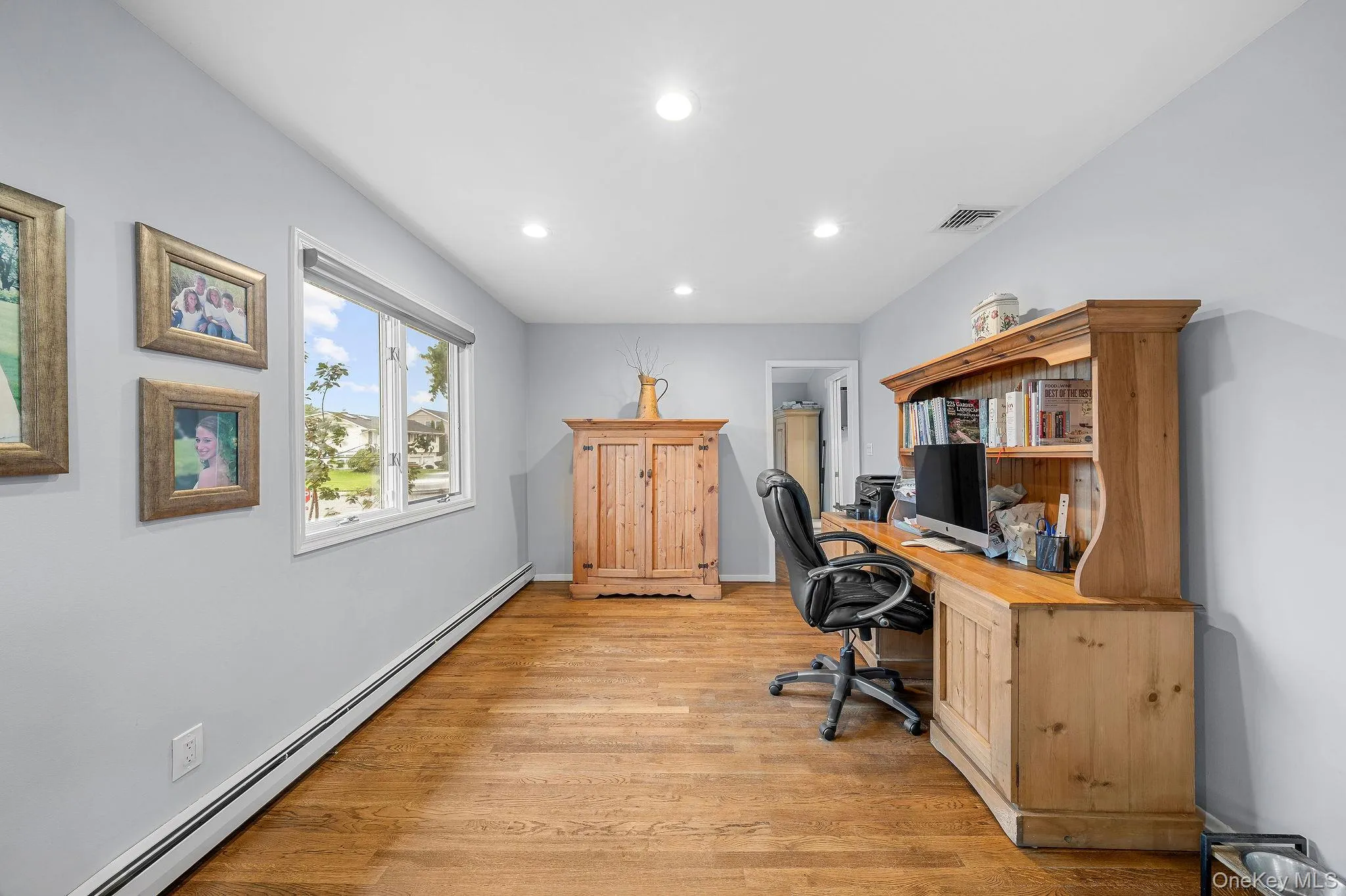 1 Cortland Avenue, Oyster Bay, NY, 4 Bedrooms Bedrooms, 8 Rooms Rooms,3 BathroomsBathrooms,Residential,For Rent,Cortland,0,1032453 1 Cortland Avenue, Oyster Bay, NY, 4 Bedrooms Bedrooms, 8 Rooms Rooms,3 BathroomsBathrooms,Residential,For Rent,Cortland,0,1032453