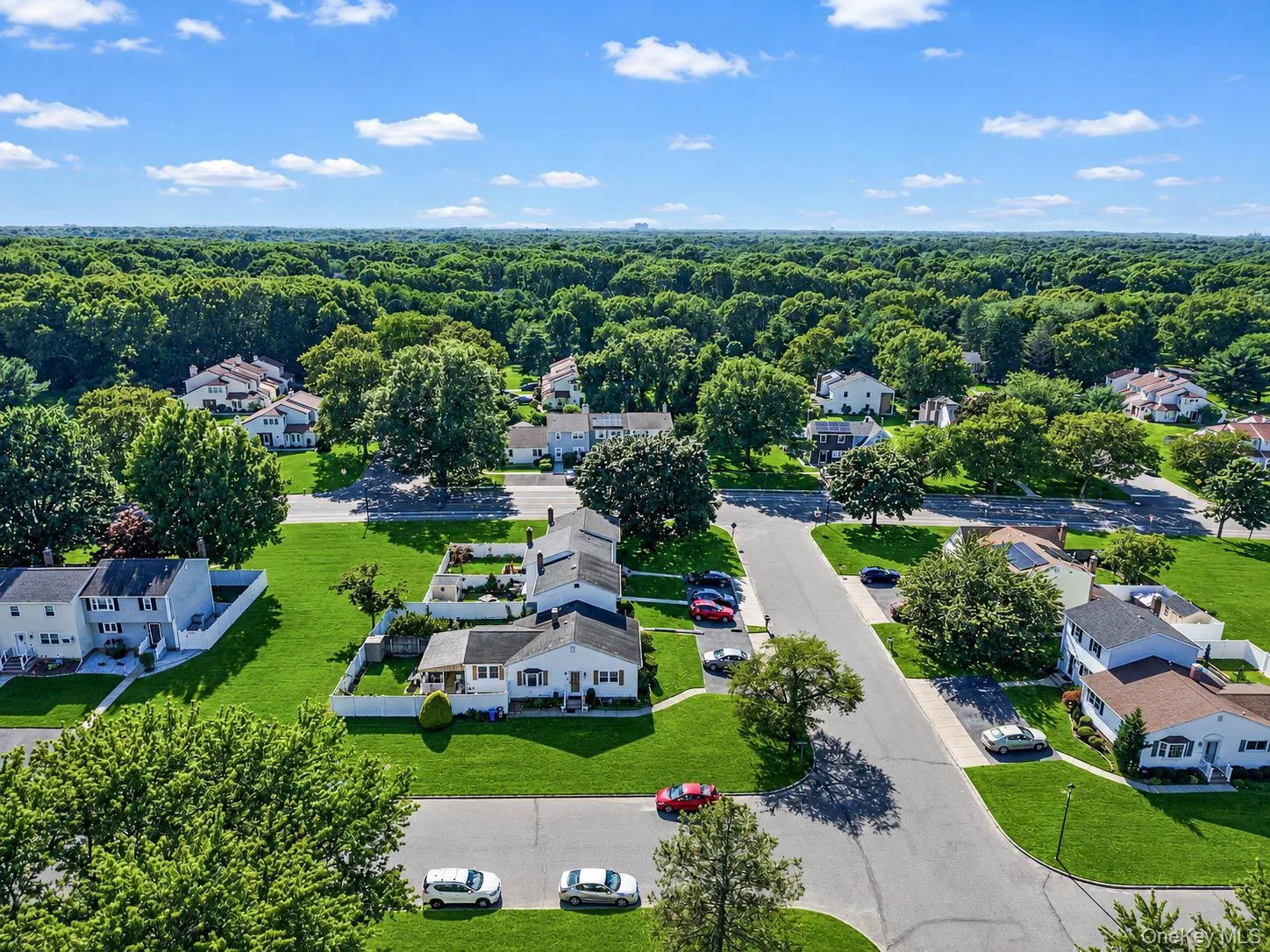 5 Hampton Court, Brookhaven, NY, 2 Bedrooms Bedrooms, 6 Rooms Rooms,1 BathroomBathrooms,Residential,For Rent,Hampton,0,1032461 5 Hampton Court, Brookhaven, NY, 2 Bedrooms Bedrooms, 6 Rooms Rooms,1 BathroomBathrooms,Residential,For Rent,Hampton,0,1032461