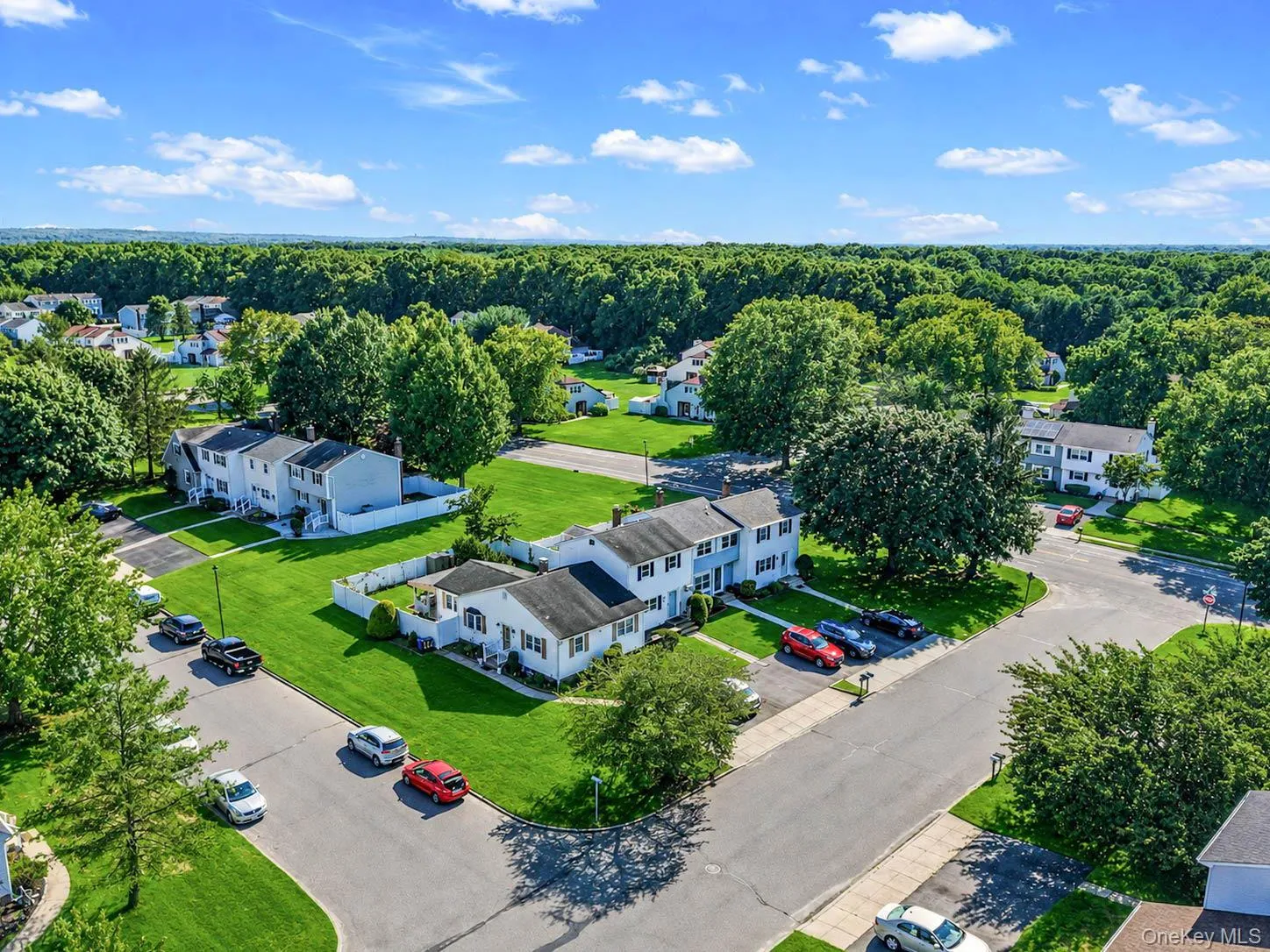 5 Hampton Court, Brookhaven, NY, 2 Bedrooms Bedrooms, 6 Rooms Rooms,1 BathroomBathrooms,Residential,For Rent,Hampton,0,1032461 5 Hampton Court, Brookhaven, NY, 2 Bedrooms Bedrooms, 6 Rooms Rooms,1 BathroomBathrooms,Residential,For Rent,Hampton,0,1032461