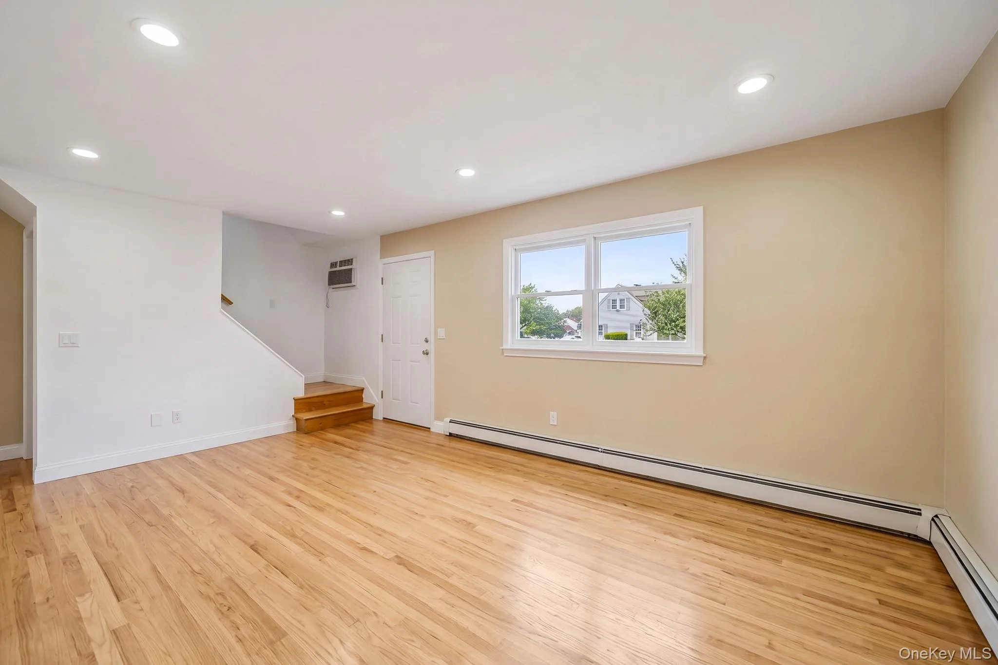 5 Hampton Court, Brookhaven, NY, 2 Bedrooms Bedrooms, 6 Rooms Rooms,1 BathroomBathrooms,Residential,For Rent,Hampton,0,1032461 5 Hampton Court, Brookhaven, NY, 2 Bedrooms Bedrooms, 6 Rooms Rooms,1 BathroomBathrooms,Residential,For Rent,Hampton,0,1032461