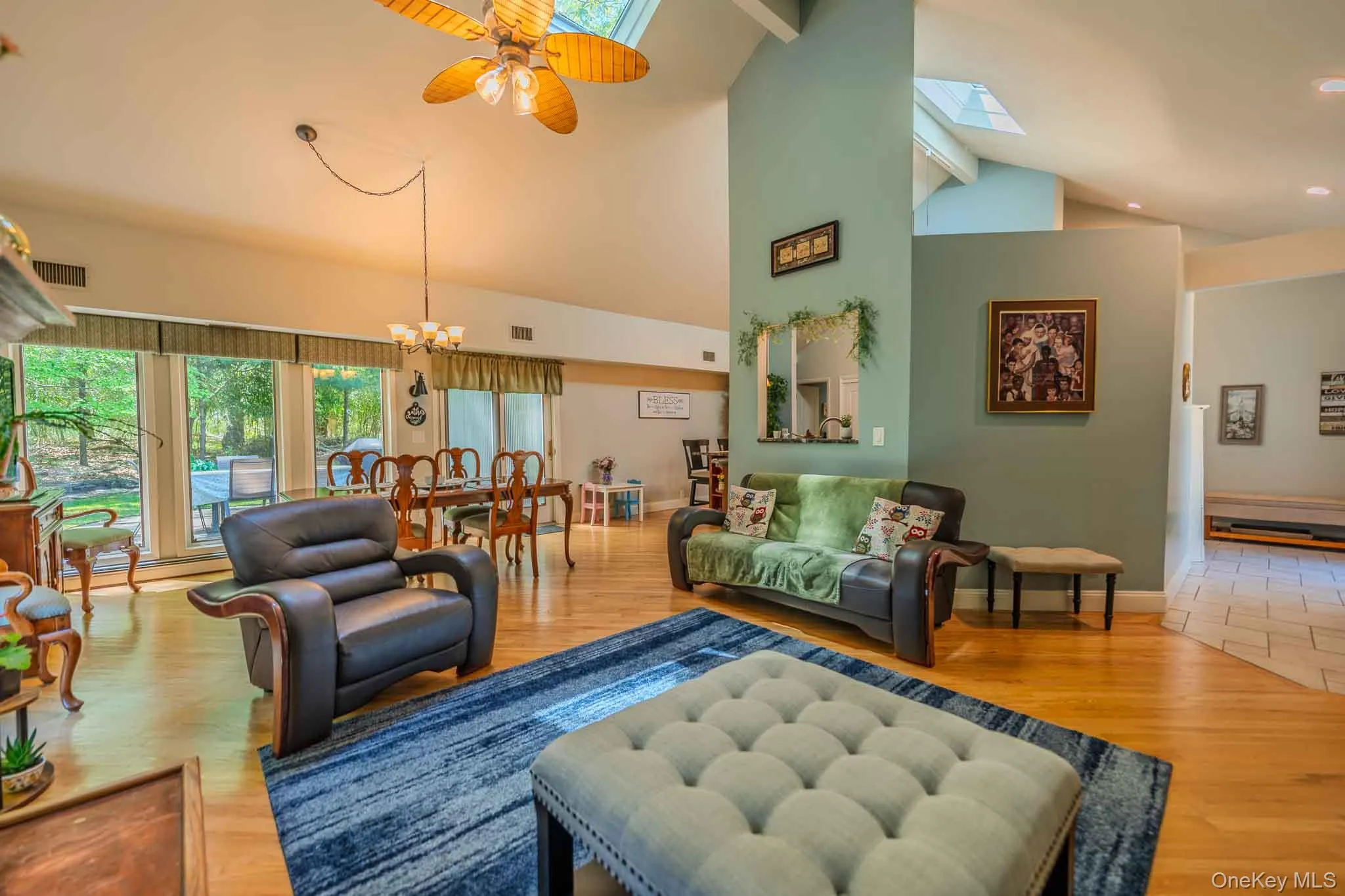 35 Timberline Circle, Brookhaven, NY, 3 Bedrooms Bedrooms, 7 Rooms Rooms,2 BathroomsBathrooms,Residential,For Rent,Timberline,0,1032464 35 Timberline Circle, Brookhaven, NY, 3 Bedrooms Bedrooms, 7 Rooms Rooms,2 BathroomsBathrooms,Residential,For Rent,Timberline,0,1032464
