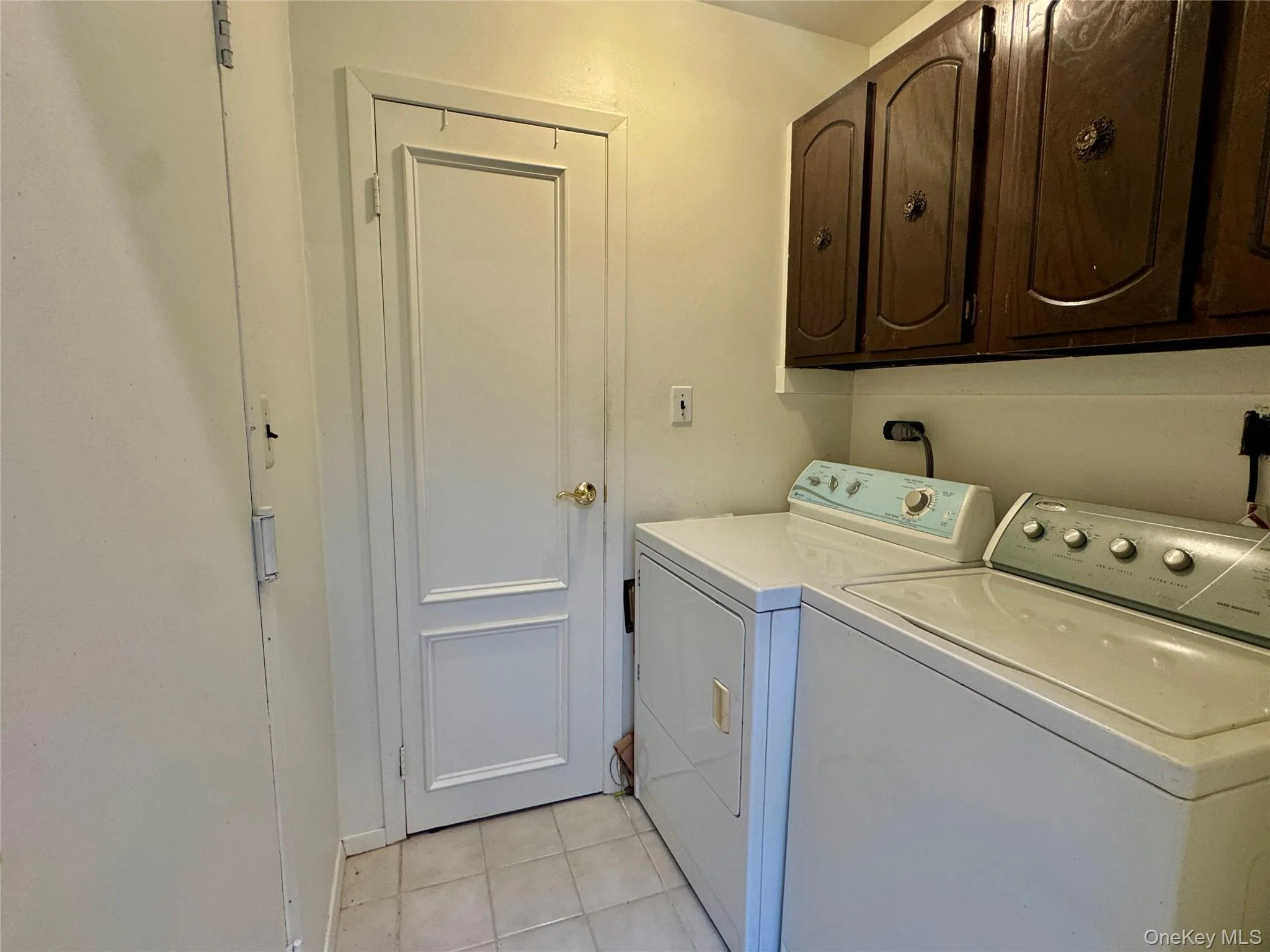 15 Stonehurst Lane, Huntington, NY, 3 Bedrooms Bedrooms, 6 Rooms Rooms,2 BathroomsBathrooms,Residential,For Rent,Stonehurst,0,1032468 15 Stonehurst Lane, Huntington, NY, 3 Bedrooms Bedrooms, 6 Rooms Rooms,2 BathroomsBathrooms,Residential,For Rent,Stonehurst,0,1032468