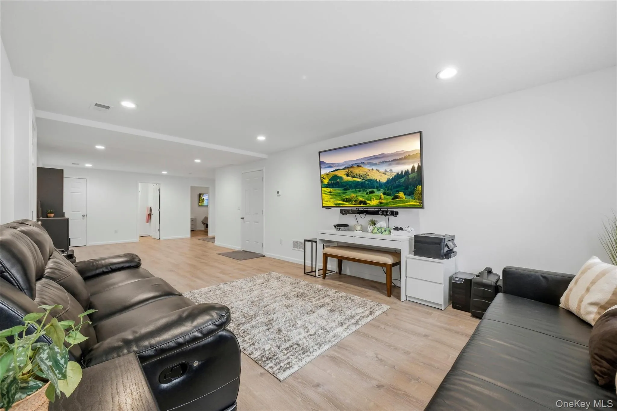 9 Overlook Terrace, Montgomery, NY, 4 Bedrooms Bedrooms, 8 Rooms Rooms,3 BathroomsBathrooms,Residential,For Rent,Overlook,0,1032471 9 Overlook Terrace, Montgomery, NY, 4 Bedrooms Bedrooms, 8 Rooms Rooms,3 BathroomsBathrooms,Residential,For Rent,Overlook,0,1032471
