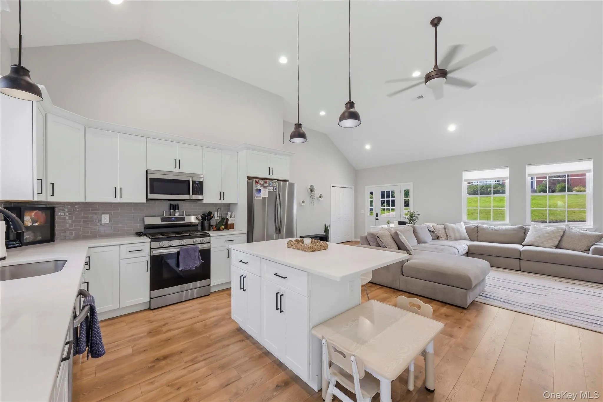 9 Overlook Terrace, Montgomery, NY, 4 Bedrooms Bedrooms, 8 Rooms Rooms,3 BathroomsBathrooms,Residential,For Rent,Overlook,0,1032471 9 Overlook Terrace, Montgomery, NY, 4 Bedrooms Bedrooms, 8 Rooms Rooms,3 BathroomsBathrooms,Residential,For Rent,Overlook,0,1032471