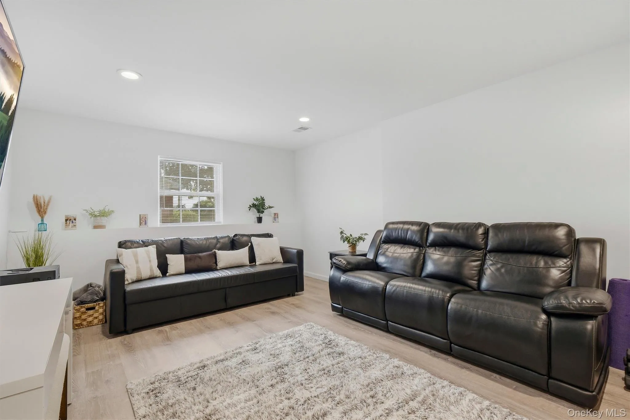 9 Overlook Terrace, Montgomery, NY, 4 Bedrooms Bedrooms, 8 Rooms Rooms,3 BathroomsBathrooms,Residential,For Rent,Overlook,0,1032471 9 Overlook Terrace, Montgomery, NY, 4 Bedrooms Bedrooms, 8 Rooms Rooms,3 BathroomsBathrooms,Residential,For Rent,Overlook,0,1032471