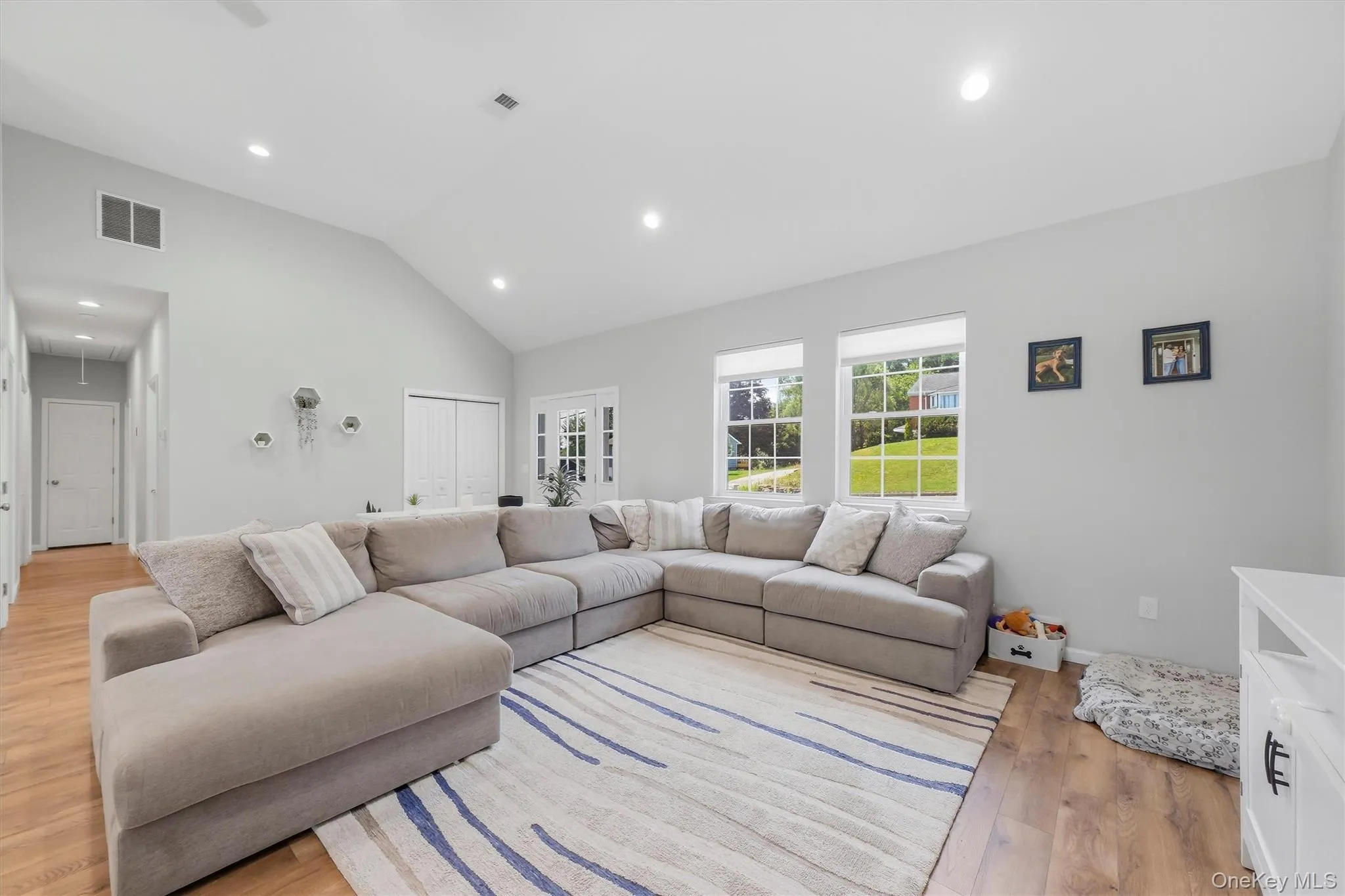 9 Overlook Terrace, Montgomery, NY, 4 Bedrooms Bedrooms, 8 Rooms Rooms,3 BathroomsBathrooms,Residential,For Rent,Overlook,0,1032471 9 Overlook Terrace, Montgomery, NY, 4 Bedrooms Bedrooms, 8 Rooms Rooms,3 BathroomsBathrooms,Residential,For Rent,Overlook,0,1032471