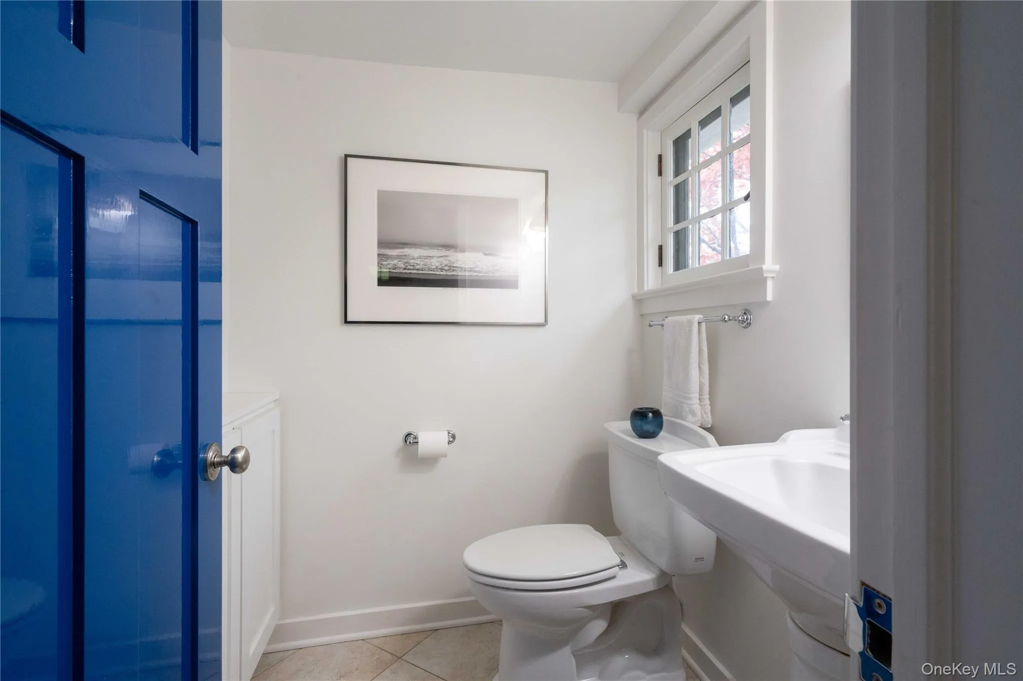 Powder Room Powder Room