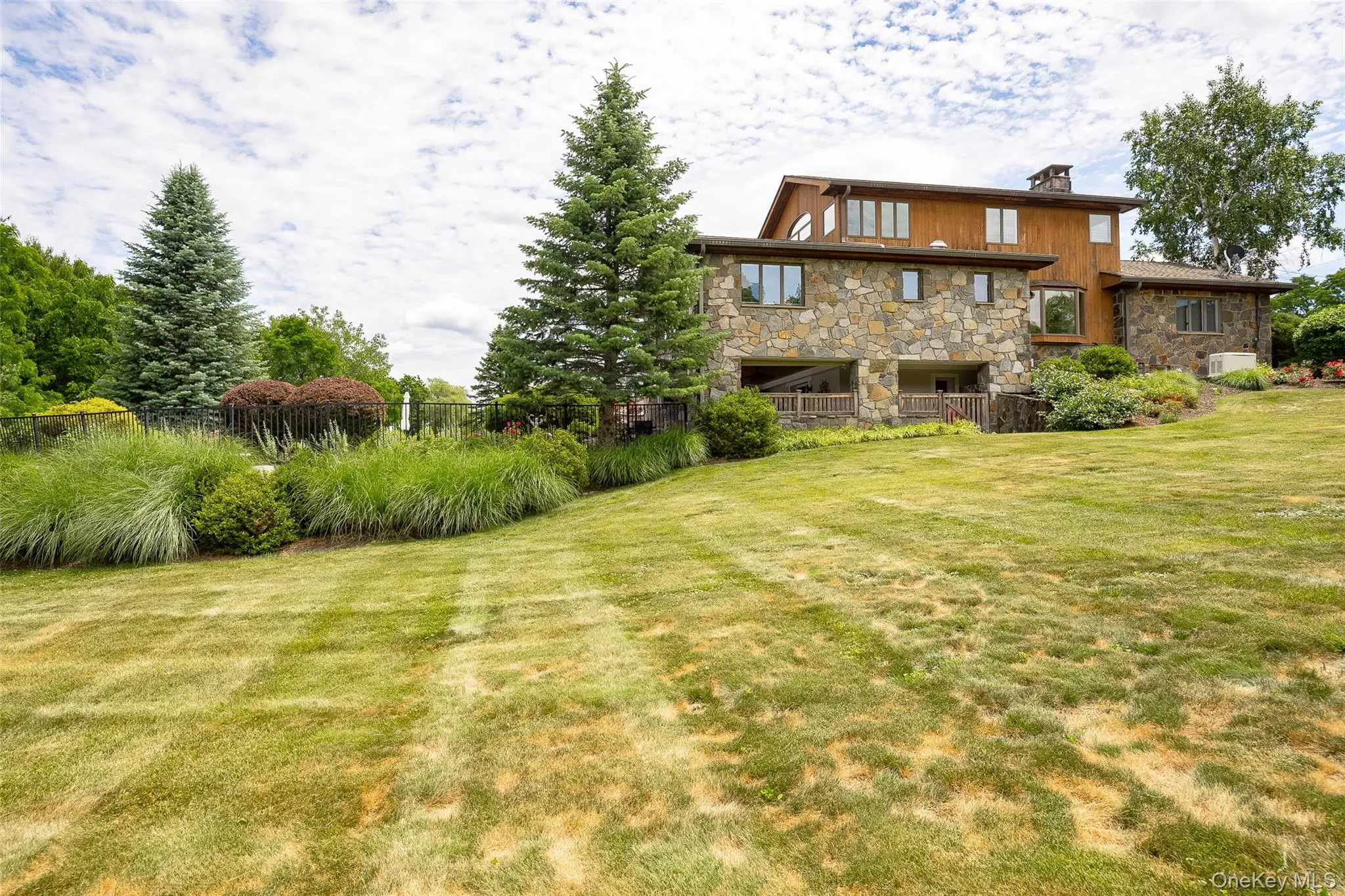 11 Potters Lane, Beekman, NY, 5 Bedrooms Bedrooms, 13 Rooms Rooms,3 BathroomsBathrooms,Residential,For Rent,Potters,0,1032477 11 Potters Lane, Beekman, NY, 5 Bedrooms Bedrooms, 13 Rooms Rooms,3 BathroomsBathrooms,Residential,For Rent,Potters,0,1032477