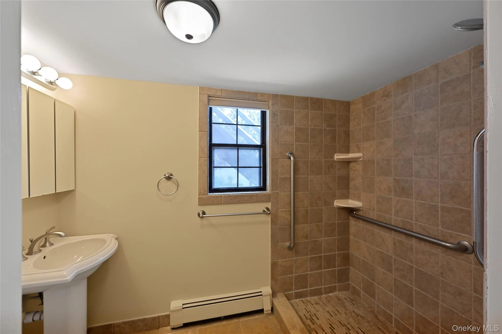 36 Osceola Avenue, Babylon, NY, 5 Bedrooms Bedrooms, 12 Rooms Rooms,3 BathroomsBathrooms,Residential,For Rent,Osceola,0,1032486 36 Osceola Avenue, Babylon, NY, 5 Bedrooms Bedrooms, 12 Rooms Rooms,3 BathroomsBathrooms,Residential,For Rent,Osceola,0,1032486