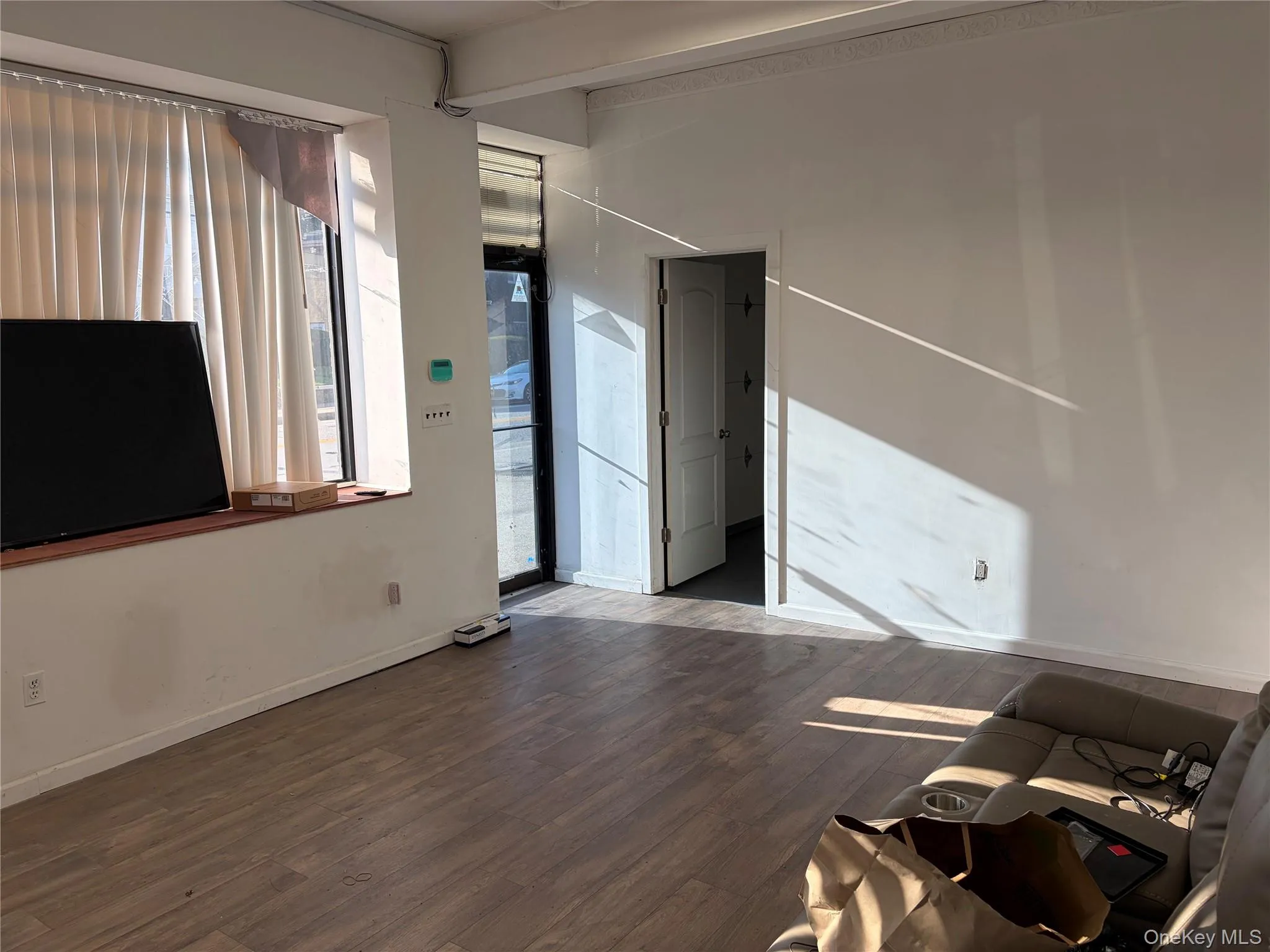 2425 Long Beach Road, Hempstead, NY, ,Commercial Lease,For Rent,Long Beach,0,1032498 2425 Long Beach Road, Hempstead, NY, ,Commercial Lease,For Rent,Long Beach,0,1032498