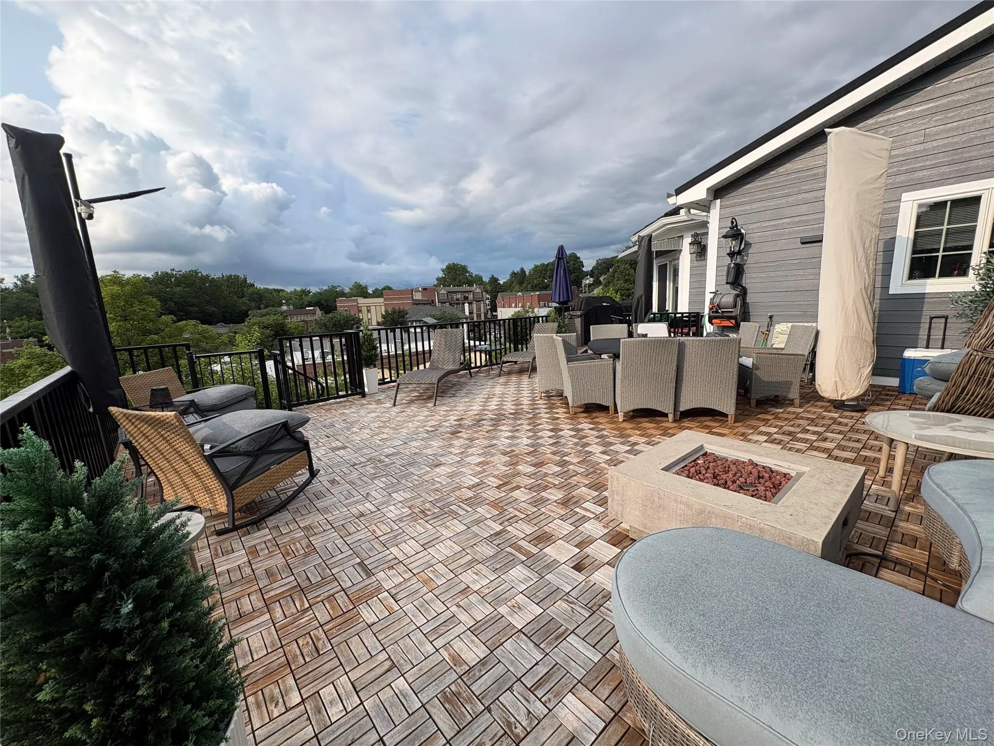 267 Dante Avenue, Eastchester, NY, 4 Bedrooms Bedrooms, 9 Rooms Rooms,3 BathroomsBathrooms,Residential Lease,For Rent,Dante,0,1032499 267 Dante Avenue, Eastchester, NY, 4 Bedrooms Bedrooms, 9 Rooms Rooms,3 BathroomsBathrooms,Residential Lease,For Rent,Dante,0,1032499