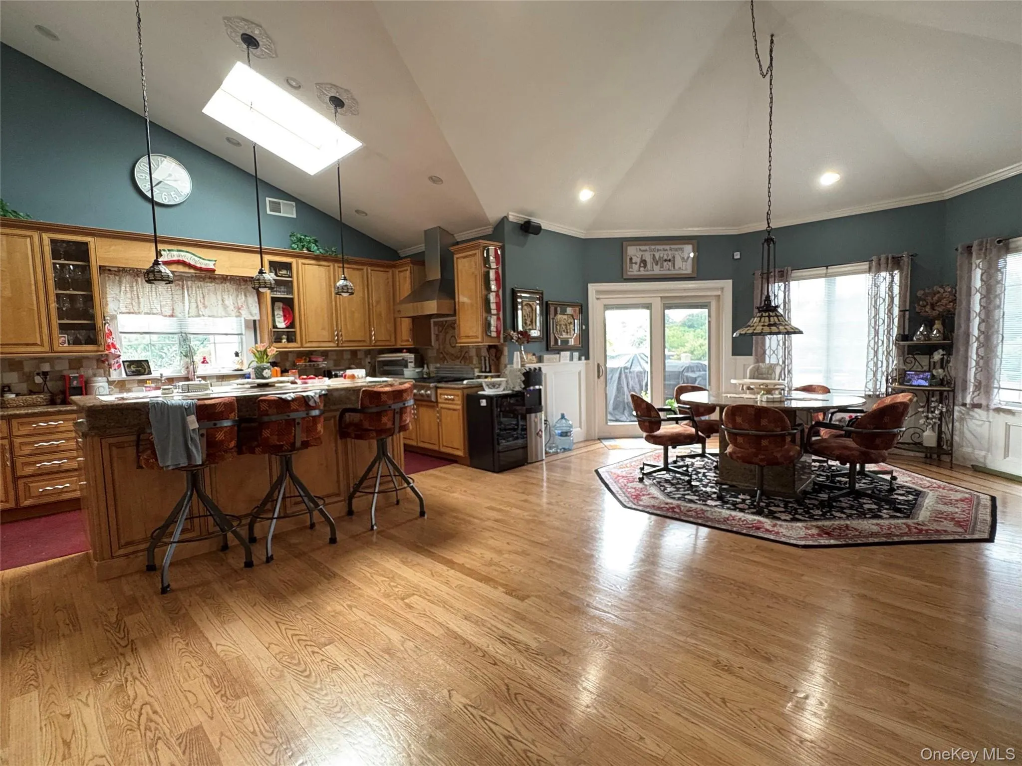 267 Dante Avenue, Eastchester, NY, 4 Bedrooms Bedrooms, 9 Rooms Rooms,3 BathroomsBathrooms,Residential Lease,For Rent,Dante,0,1032499 267 Dante Avenue, Eastchester, NY, 4 Bedrooms Bedrooms, 9 Rooms Rooms,3 BathroomsBathrooms,Residential Lease,For Rent,Dante,0,1032499