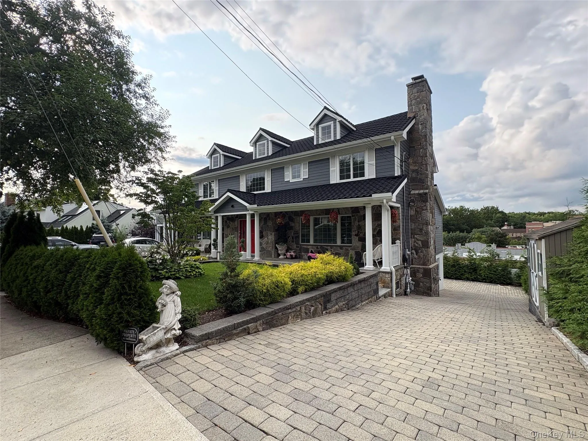267 Dante Avenue, Eastchester, NY, 4 Bedrooms Bedrooms, 9 Rooms Rooms,3 BathroomsBathrooms,Residential Lease,For Rent,Dante,0,1032499 267 Dante Avenue, Eastchester, NY, 4 Bedrooms Bedrooms, 9 Rooms Rooms,3 BathroomsBathrooms,Residential Lease,For Rent,Dante,0,1032499