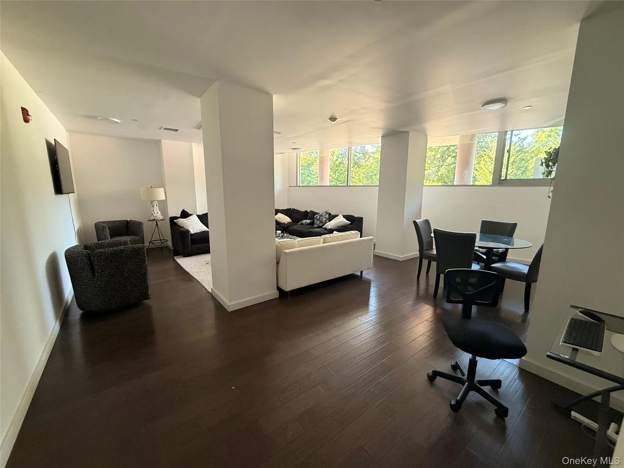250 Central Park Avenue, Greenburgh, NY, 1 Bedroom Bedrooms, 3 Room Rooms,1 BathroomBathrooms,Residential Lease,For Rent,Central Park,0,1032504 250 Central Park Avenue, Greenburgh, NY, 1 Bedroom Bedrooms, 3 Room Rooms,1 BathroomBathrooms,Residential Lease,For Rent,Central Park,0,1032504