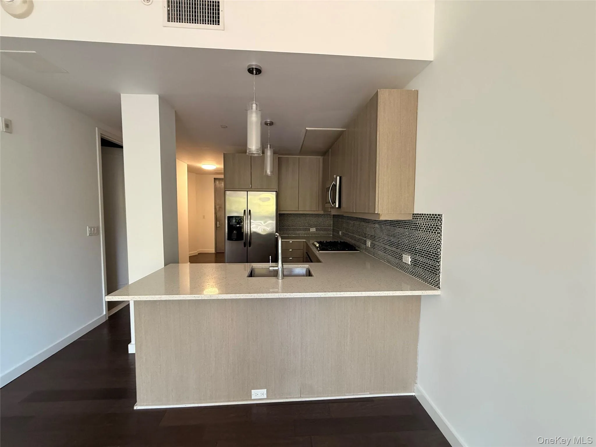 250 Central Park Avenue, Greenburgh, NY, 1 Bedroom Bedrooms, 3 Room Rooms,1 BathroomBathrooms,Residential Lease,For Rent,Central Park,0,1032504 250 Central Park Avenue, Greenburgh, NY, 1 Bedroom Bedrooms, 3 Room Rooms,1 BathroomBathrooms,Residential Lease,For Rent,Central Park,0,1032504