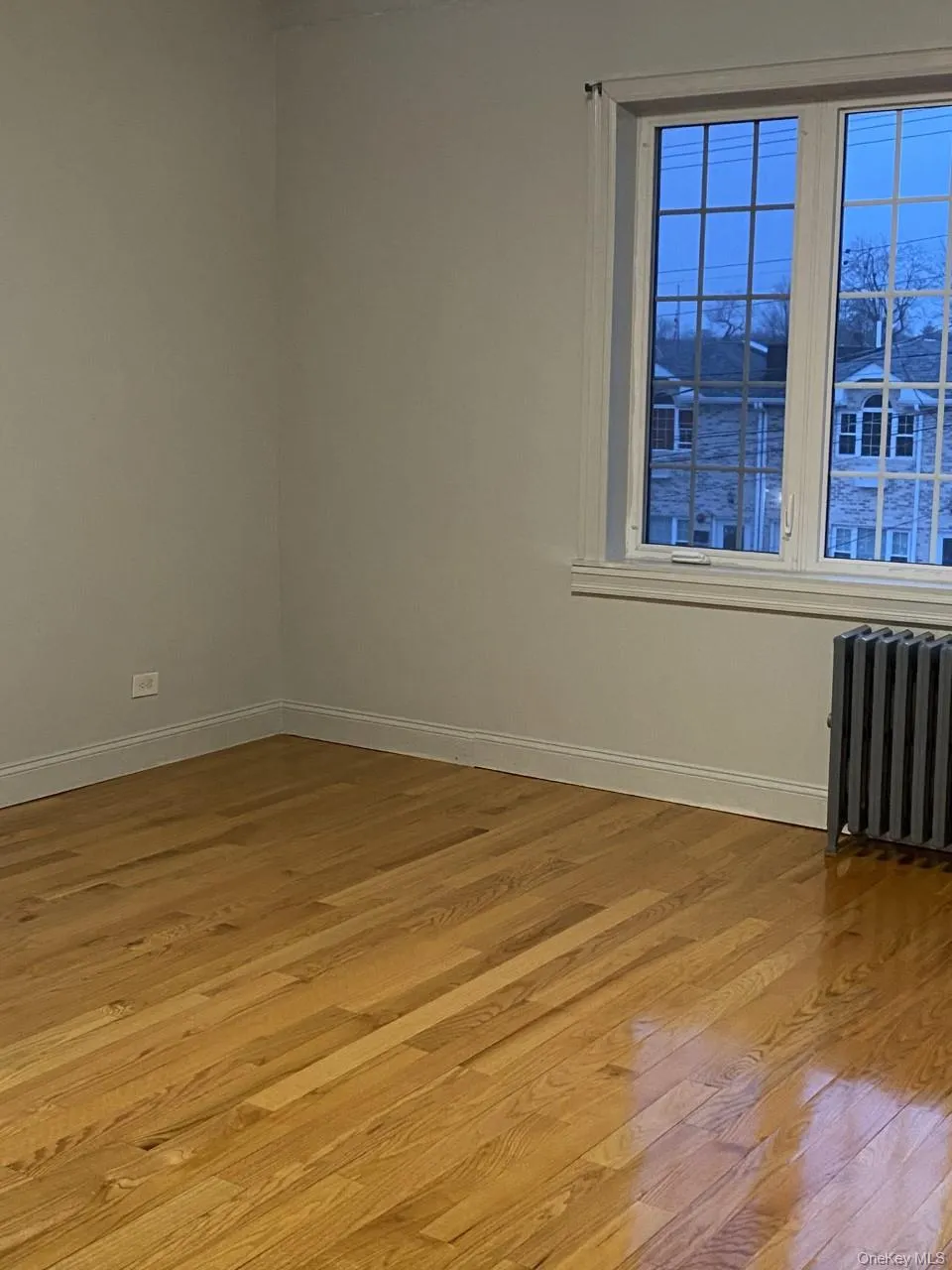 217-24 112 Road, New York, NY, 3 Bedrooms Bedrooms, 5 Rooms Rooms,1 BathroomBathrooms,Residential Lease,For Rent,112,0,1032505 217-24 112 Road, New York, NY, 3 Bedrooms Bedrooms, 5 Rooms Rooms,1 BathroomBathrooms,Residential Lease,For Rent,112,0,1032505