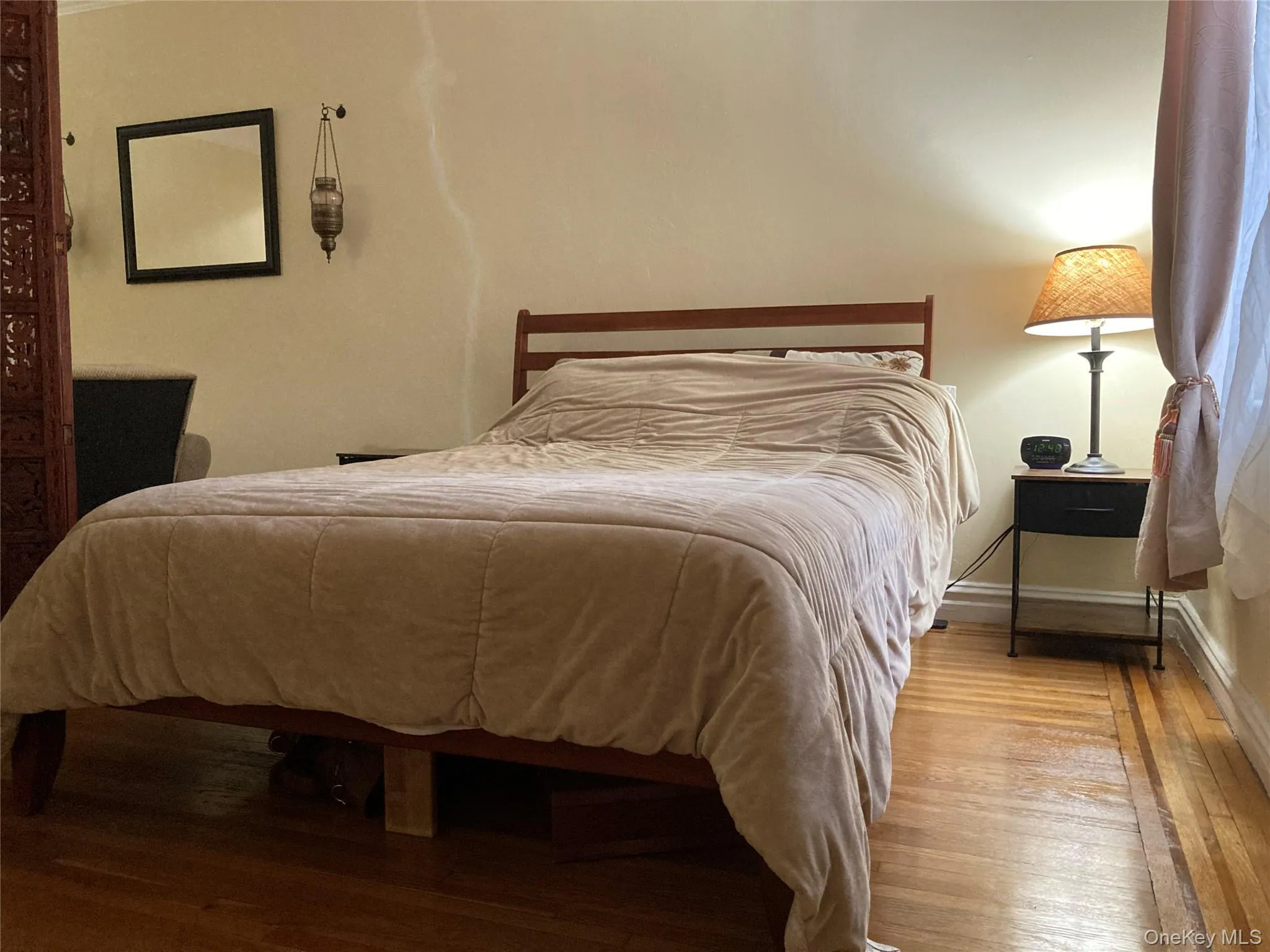 61-41 Saunders Street, New York, NY, 2 Rooms Rooms,1 BathroomBathrooms,Residential,For Rent,Saunders,0,1032514 61-41 Saunders Street, New York, NY, 2 Rooms Rooms,1 BathroomBathrooms,Residential,For Rent,Saunders,0,1032514