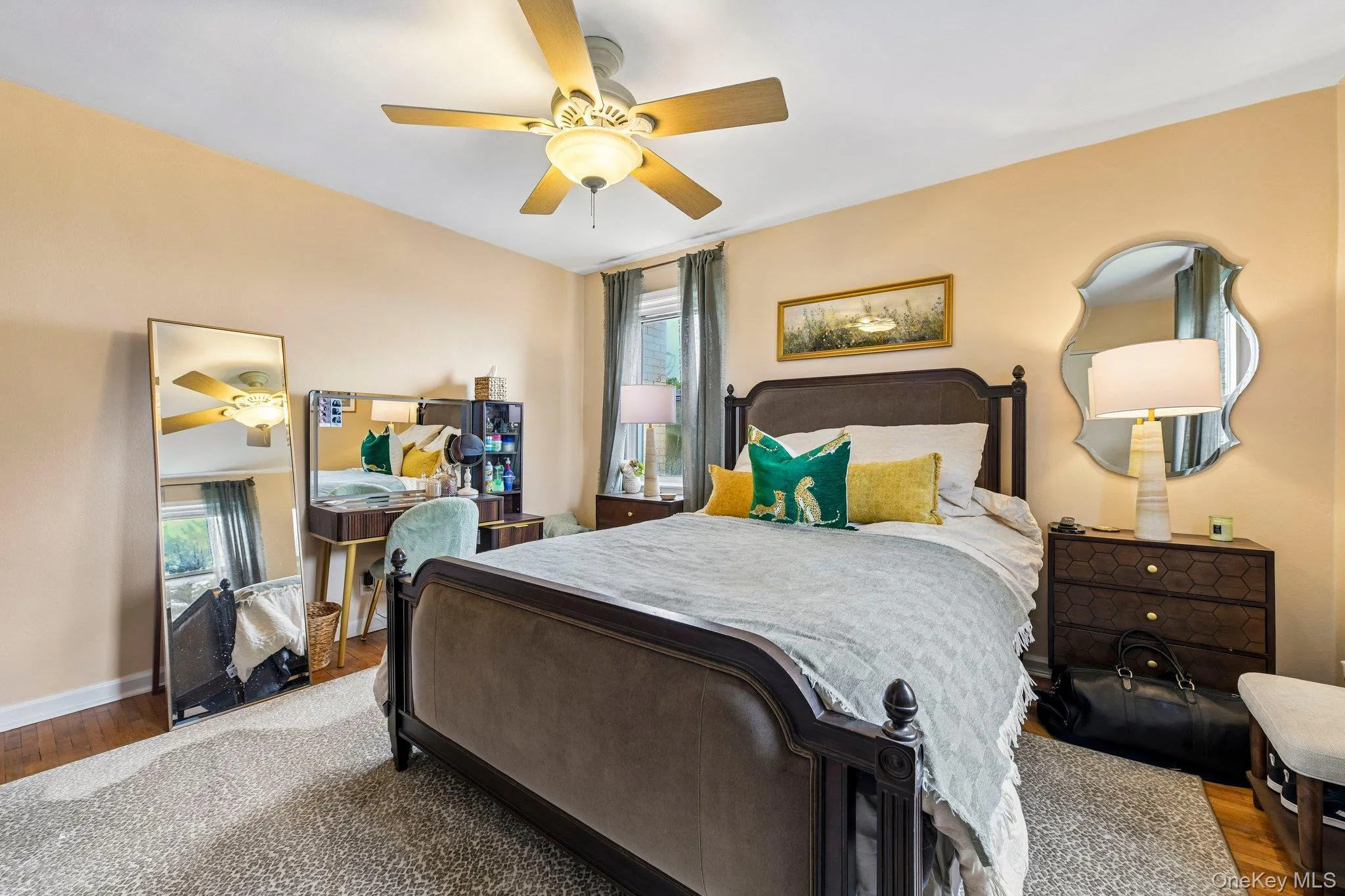 251-24 71st Avenue, New York, NY, 2 Bedrooms Bedrooms, 4 Rooms Rooms,1 BathroomBathrooms,Residential,For Rent,71st,0,1032519 251-24 71st Avenue, New York, NY, 2 Bedrooms Bedrooms, 4 Rooms Rooms,1 BathroomBathrooms,Residential,For Rent,71st,0,1032519