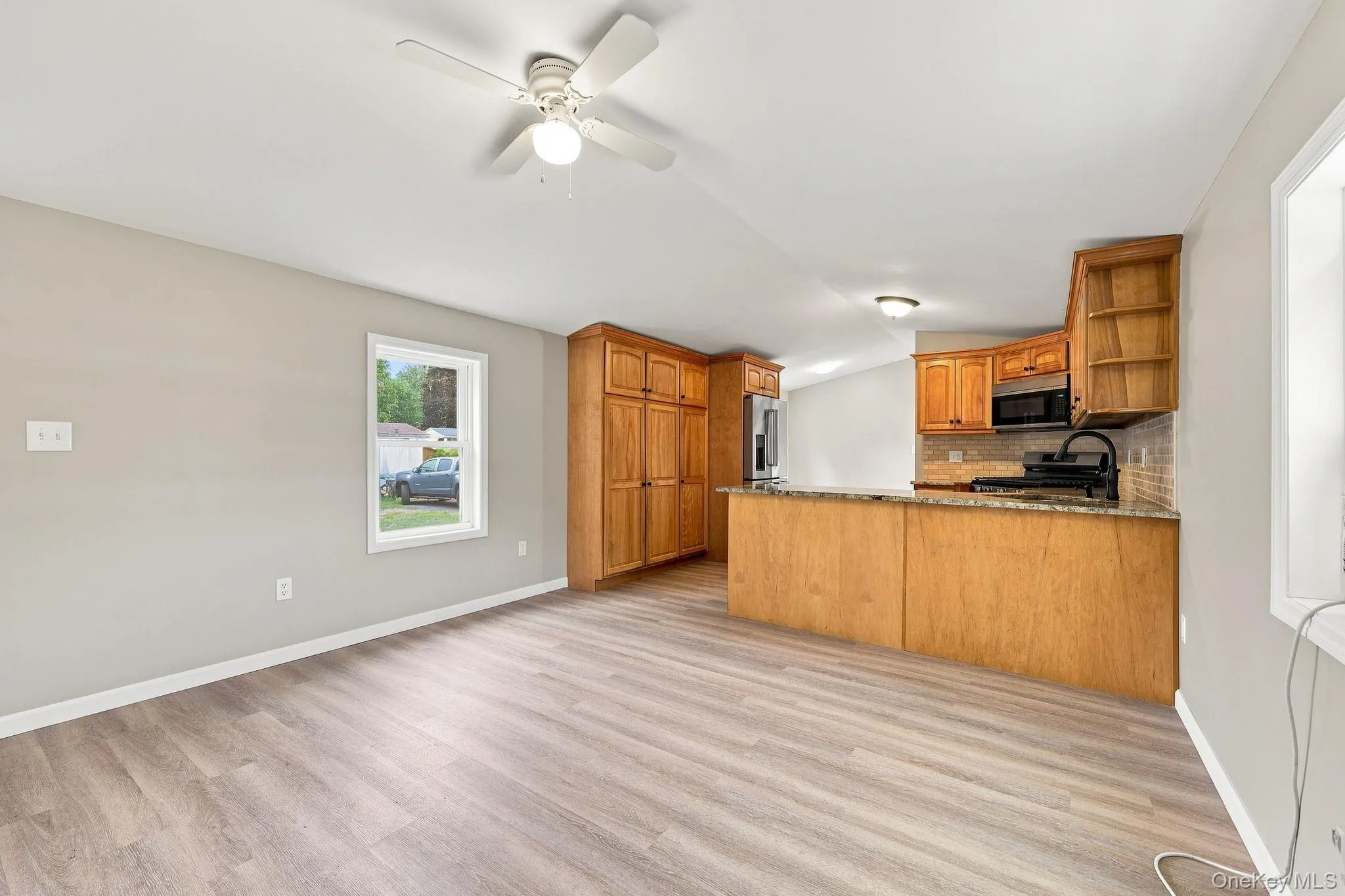 363 Mettacahonts, Rochester, NY, 3 Bedrooms Bedrooms, 4 Rooms Rooms,2 BathroomsBathrooms,Residential,For Rent,Mettacahonts,0,1032520 363 Mettacahonts, Rochester, NY, 3 Bedrooms Bedrooms, 4 Rooms Rooms,2 BathroomsBathrooms,Residential,For Rent,Mettacahonts,0,1032520