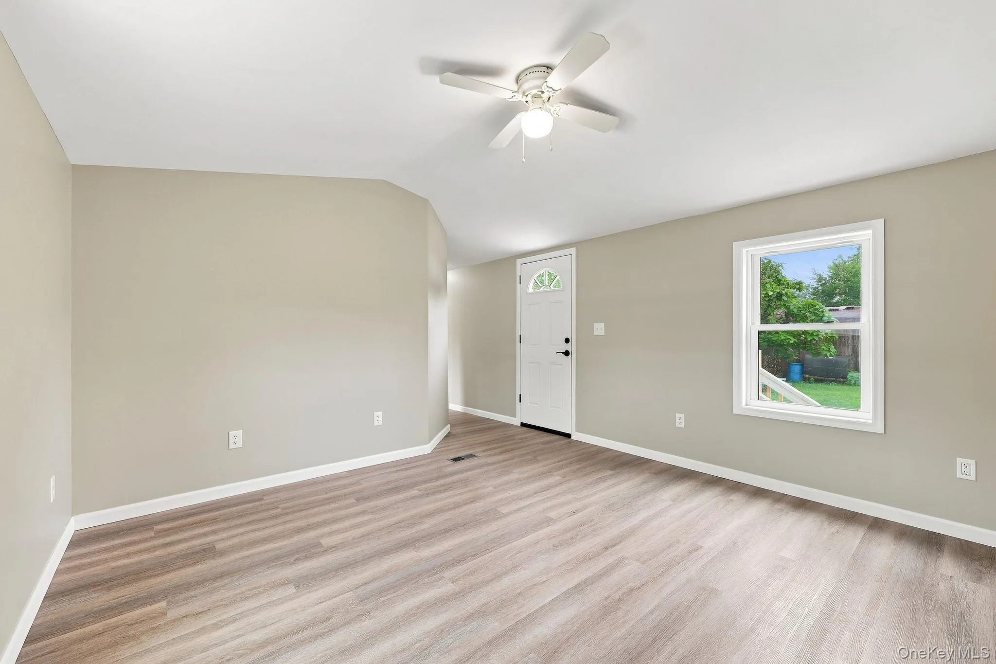 363 Mettacahonts, Rochester, NY, 3 Bedrooms Bedrooms, 4 Rooms Rooms,2 BathroomsBathrooms,Residential,For Rent,Mettacahonts,0,1032520 363 Mettacahonts, Rochester, NY, 3 Bedrooms Bedrooms, 4 Rooms Rooms,2 BathroomsBathrooms,Residential,For Rent,Mettacahonts,0,1032520