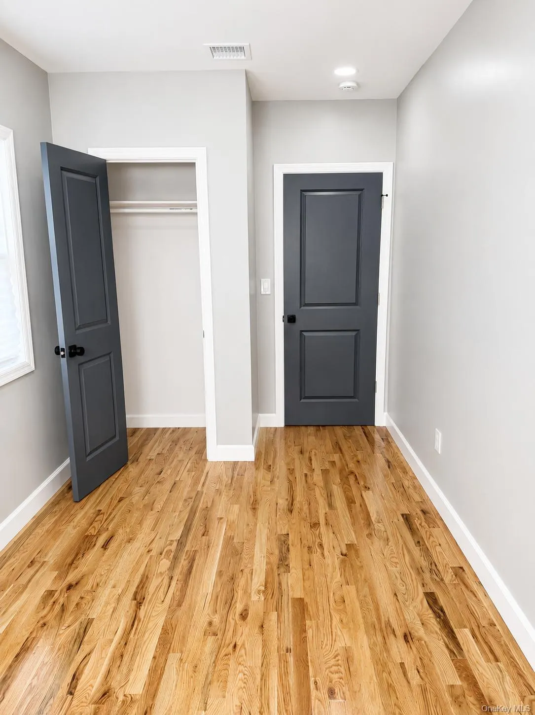 34 Frazier Street, Hempstead, NY, 3 Bedrooms Bedrooms, 10 Rooms Rooms,1 BathroomBathrooms,Residential,For Rent,Frazier,0,1032523 34 Frazier Street, Hempstead, NY, 3 Bedrooms Bedrooms, 10 Rooms Rooms,1 BathroomBathrooms,Residential,For Rent,Frazier,0,1032523