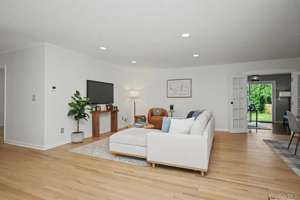 17 Talbot Avenue, Beacon, NY, 3 Bedrooms Bedrooms, 9 Rooms Rooms,2 BathroomsBathrooms,Residential,For Rent,Talbot,0,1032524 17 Talbot Avenue, Beacon, NY, 3 Bedrooms Bedrooms, 9 Rooms Rooms,2 BathroomsBathrooms,Residential,For Rent,Talbot,0,1032524