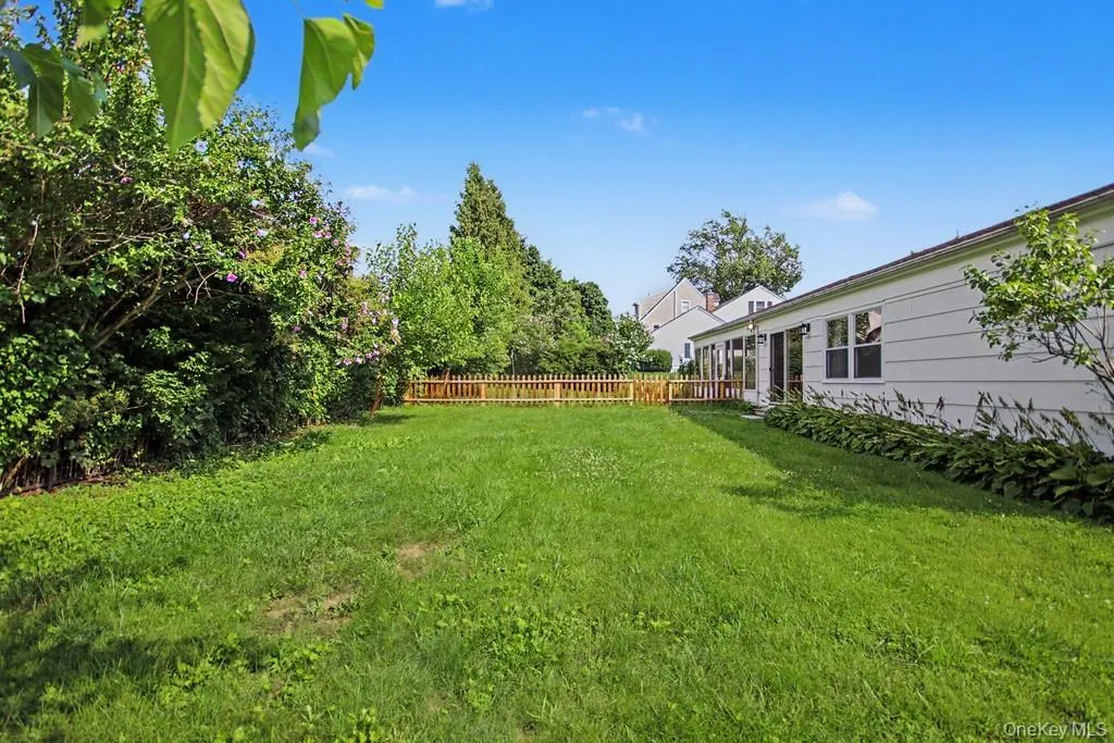 17 Talbot Avenue, Beacon, NY, 3 Bedrooms Bedrooms, 9 Rooms Rooms,2 BathroomsBathrooms,Residential,For Rent,Talbot,0,1032524 17 Talbot Avenue, Beacon, NY, 3 Bedrooms Bedrooms, 9 Rooms Rooms,2 BathroomsBathrooms,Residential,For Rent,Talbot,0,1032524