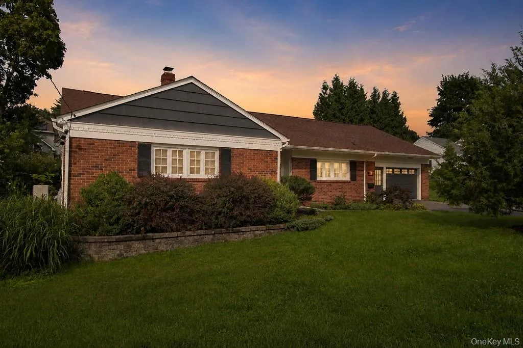 17 Talbot Avenue, Beacon, NY, 3 Bedrooms Bedrooms, 9 Rooms Rooms,2 BathroomsBathrooms,Residential,For Rent,Talbot,0,1032524 17 Talbot Avenue, Beacon, NY, 3 Bedrooms Bedrooms, 9 Rooms Rooms,2 BathroomsBathrooms,Residential,For Rent,Talbot,0,1032524