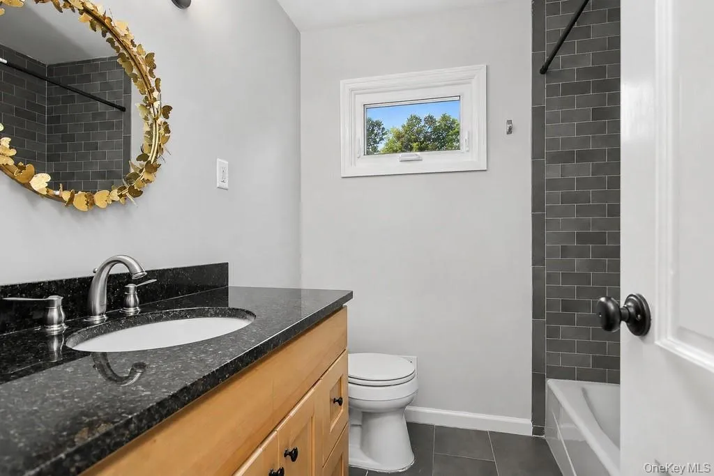 17 Talbot Avenue, Beacon, NY, 3 Bedrooms Bedrooms, 9 Rooms Rooms,2 BathroomsBathrooms,Residential,For Rent,Talbot,0,1032524 17 Talbot Avenue, Beacon, NY, 3 Bedrooms Bedrooms, 9 Rooms Rooms,2 BathroomsBathrooms,Residential,For Rent,Talbot,0,1032524