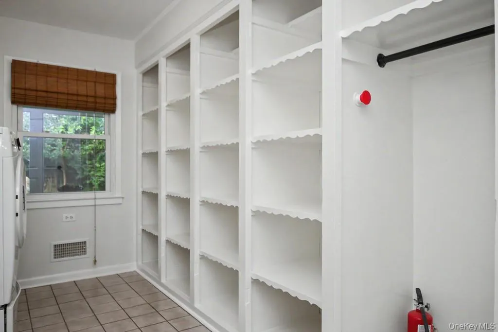 17 Talbot Avenue, Beacon, NY, 3 Bedrooms Bedrooms, 9 Rooms Rooms,2 BathroomsBathrooms,Residential,For Rent,Talbot,0,1032524 17 Talbot Avenue, Beacon, NY, 3 Bedrooms Bedrooms, 9 Rooms Rooms,2 BathroomsBathrooms,Residential,For Rent,Talbot,0,1032524