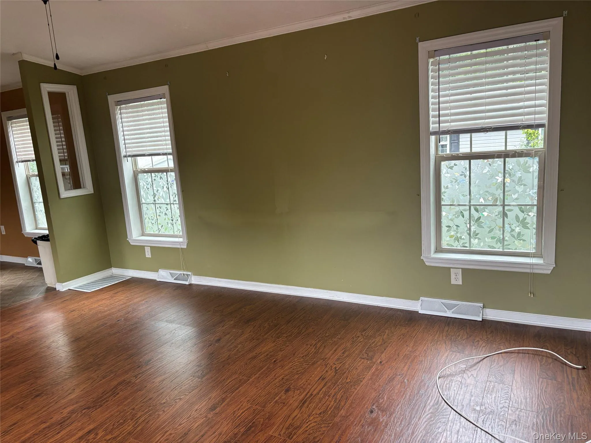 1661 Old Country Road, Riverhead, NY, 2 Bedrooms Bedrooms, 6 Rooms Rooms,2 BathroomsBathrooms,Residential,For Rent,Old Country,0,1032525 1661 Old Country Road, Riverhead, NY, 2 Bedrooms Bedrooms, 6 Rooms Rooms,2 BathroomsBathrooms,Residential,For Rent,Old Country,0,1032525