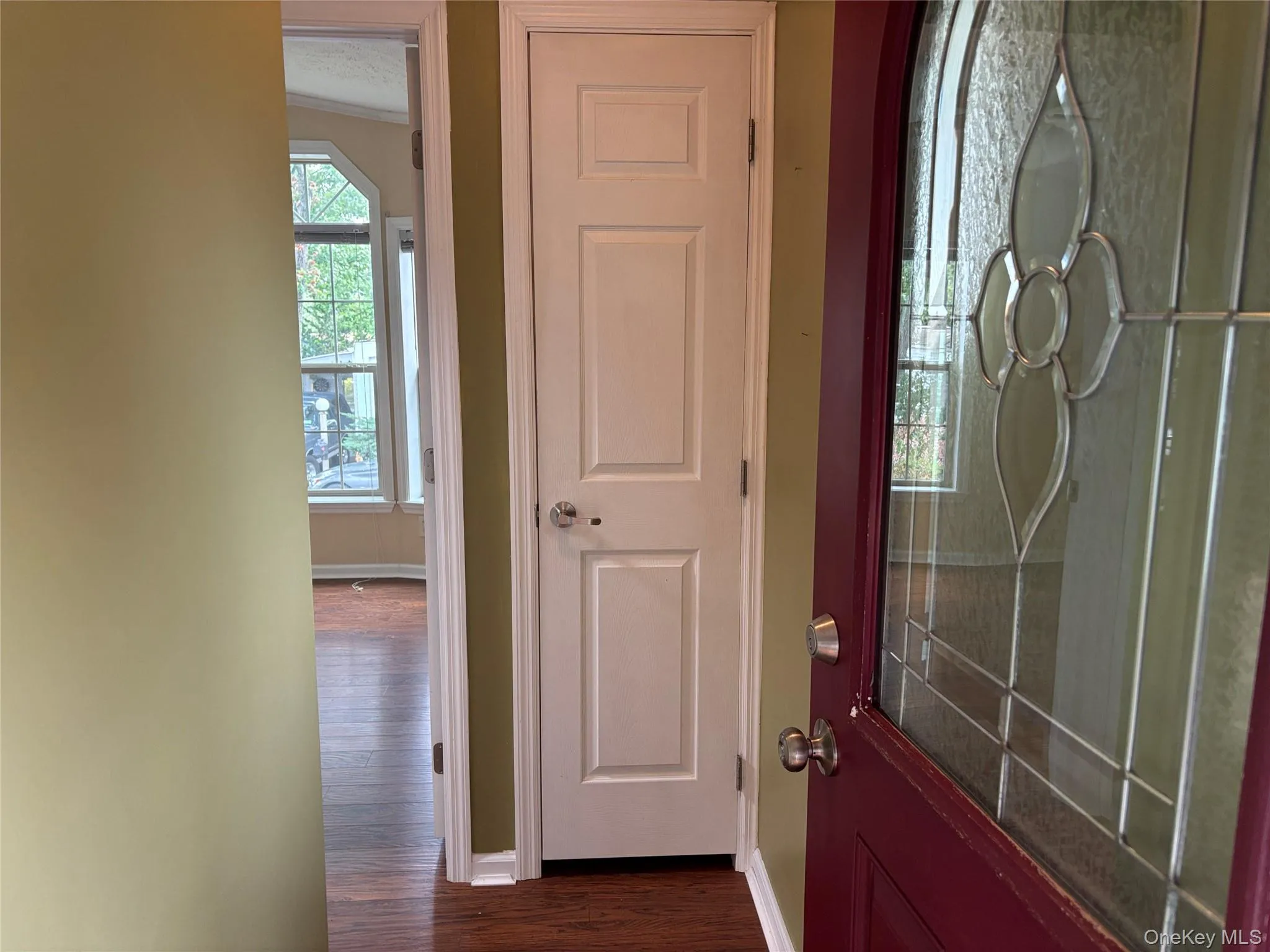 1661 Old Country Road, Riverhead, NY, 2 Bedrooms Bedrooms, 6 Rooms Rooms,2 BathroomsBathrooms,Residential,For Rent,Old Country,0,1032525 1661 Old Country Road, Riverhead, NY, 2 Bedrooms Bedrooms, 6 Rooms Rooms,2 BathroomsBathrooms,Residential,For Rent,Old Country,0,1032525