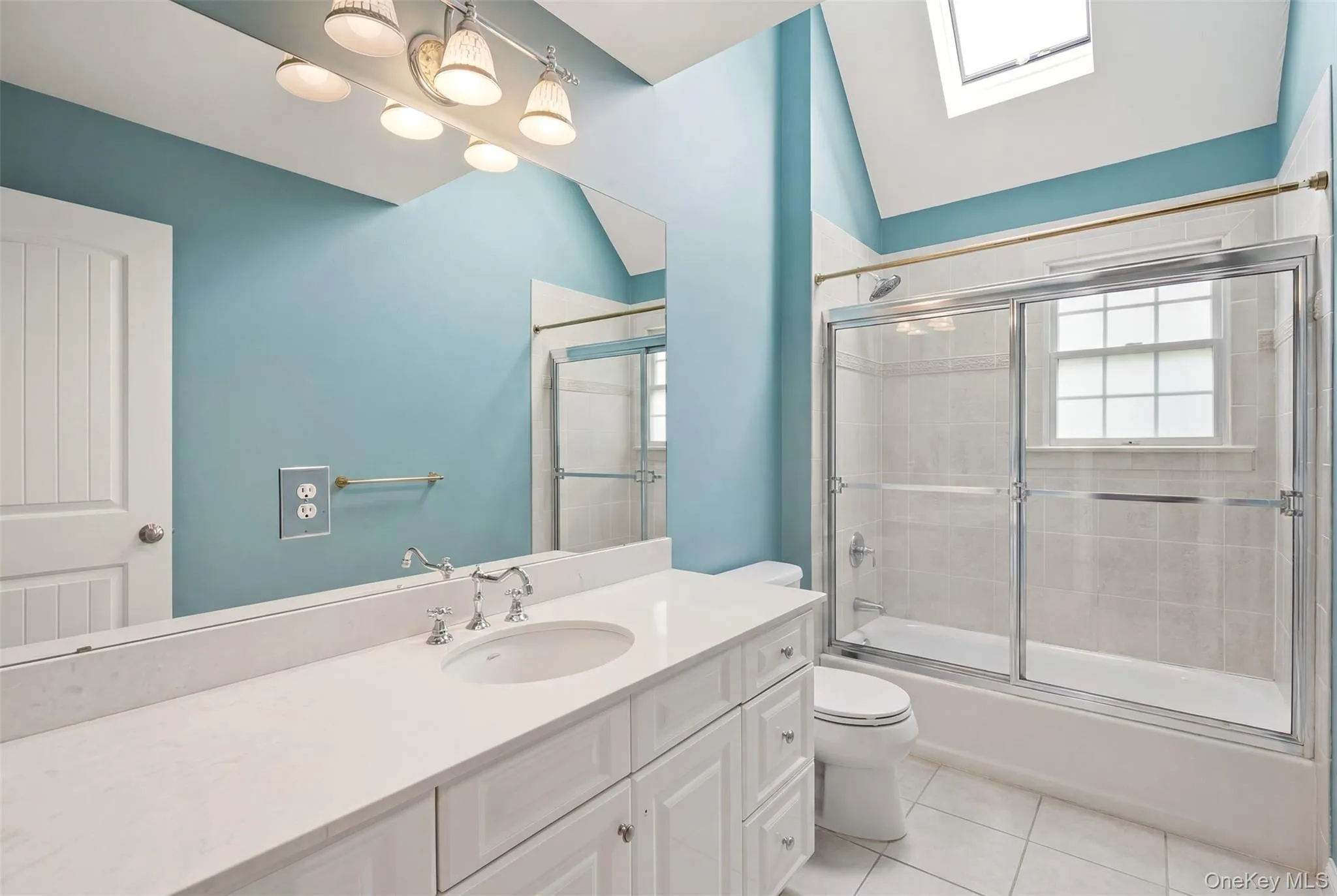 114 Eatons Neck Road, Huntington, NY, 4 Bedrooms Bedrooms, 9 Rooms Rooms,2 BathroomsBathrooms,Residential,For Rent,Eatons Neck,0,1032526 114 Eatons Neck Road, Huntington, NY, 4 Bedrooms Bedrooms, 9 Rooms Rooms,2 BathroomsBathrooms,Residential,For Rent,Eatons Neck,0,1032526