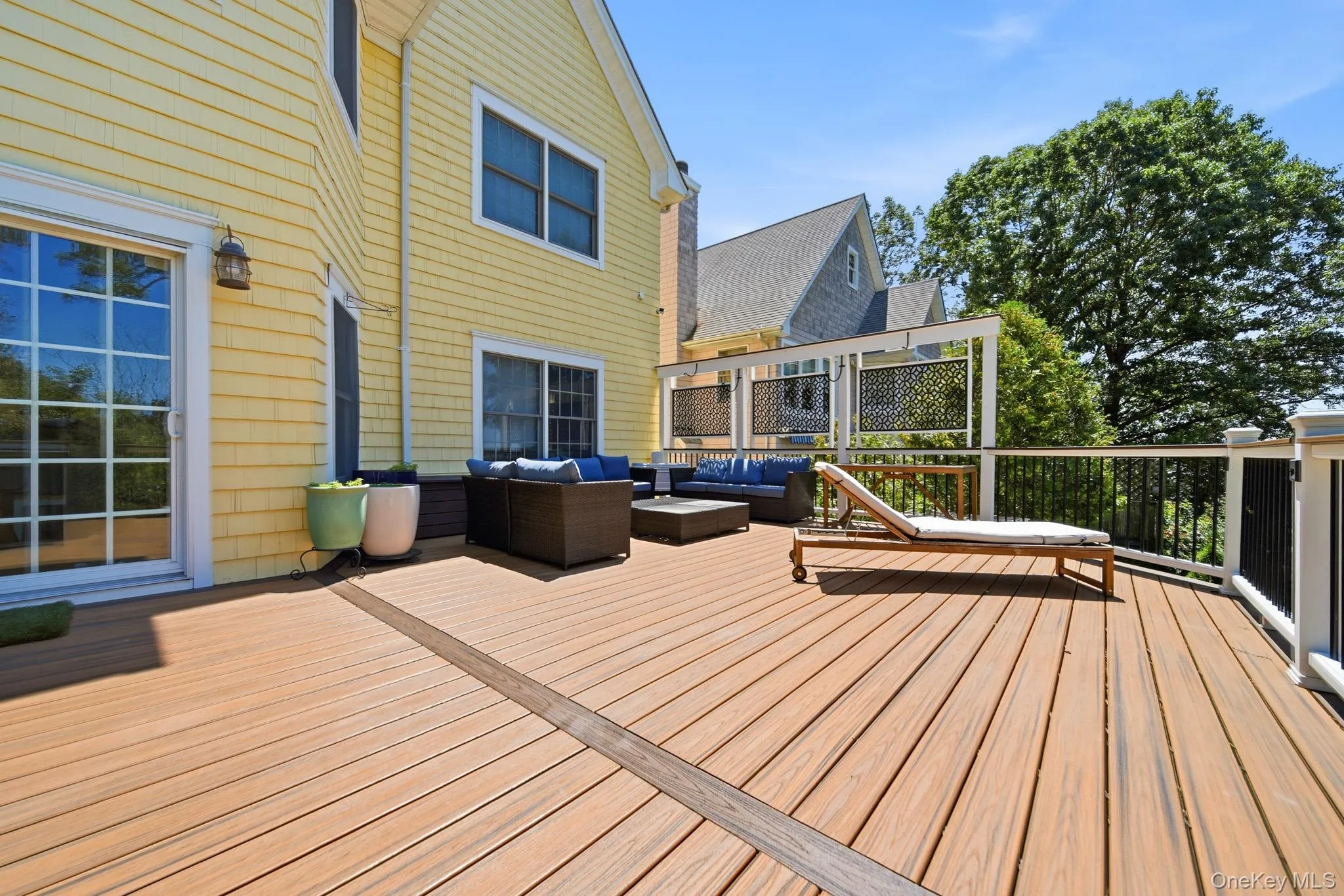 114 Eatons Neck Road, Huntington, NY, 4 Bedrooms Bedrooms, 9 Rooms Rooms,2 BathroomsBathrooms,Residential,For Rent,Eatons Neck,0,1032526 114 Eatons Neck Road, Huntington, NY, 4 Bedrooms Bedrooms, 9 Rooms Rooms,2 BathroomsBathrooms,Residential,For Rent,Eatons Neck,0,1032526