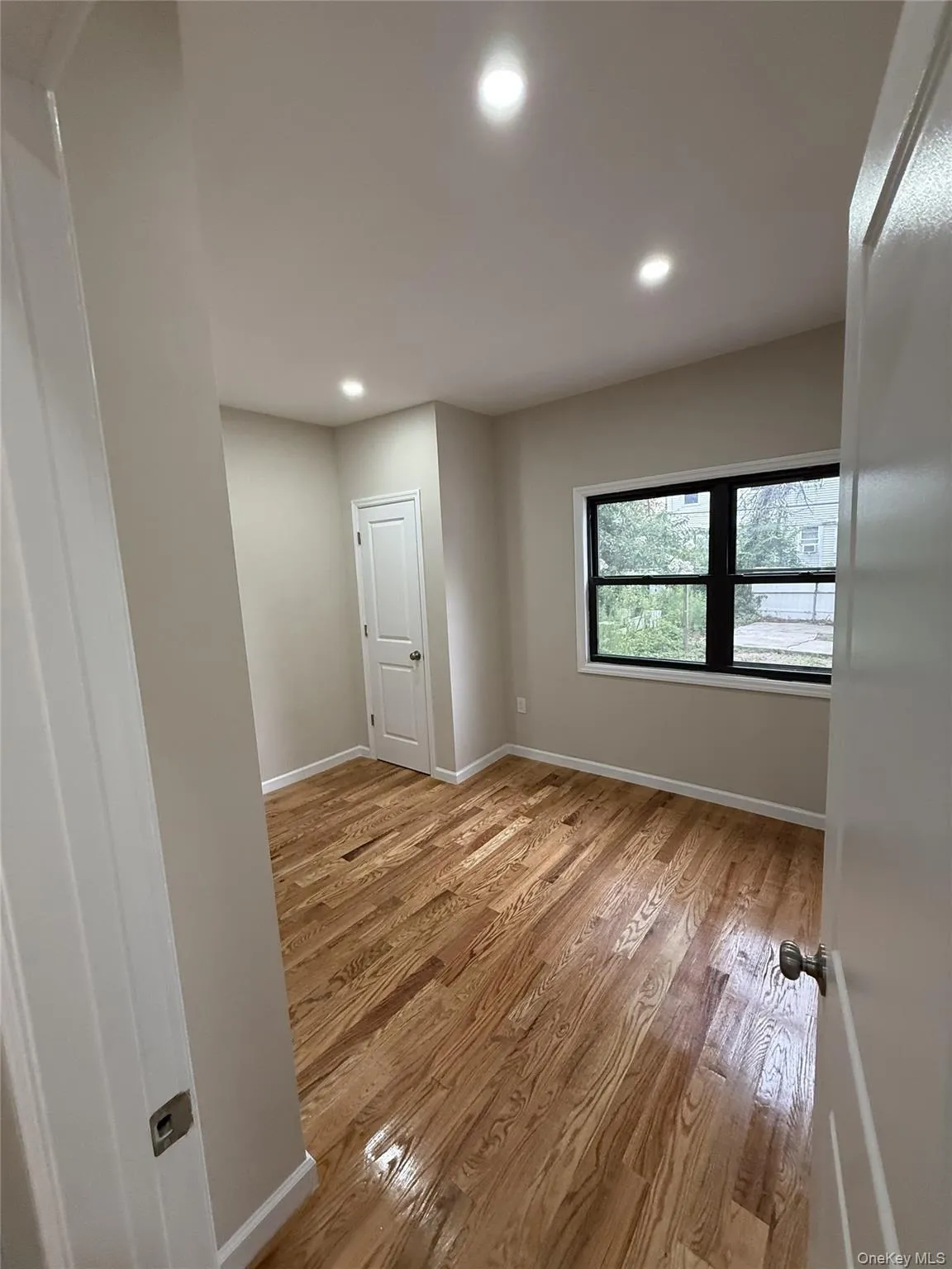 8915 86th Street, New York, NY, 4 Bedrooms Bedrooms, 6 Rooms Rooms,3 BathroomsBathrooms,Residential,For Rent,86th,0,1032527 8915 86th Street, New York, NY, 4 Bedrooms Bedrooms, 6 Rooms Rooms,3 BathroomsBathrooms,Residential,For Rent,86th,0,1032527