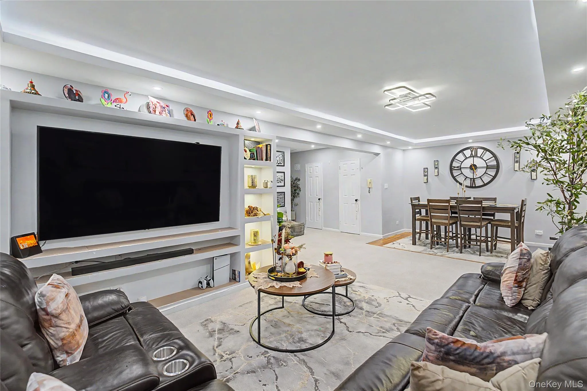 226-26 Union Turnpike, New York, NY, 2 Bedrooms Bedrooms, 5 Rooms Rooms,1 BathroomBathrooms,Residential,For Rent,Union Turnpike,0,1032528 226-26 Union Turnpike, New York, NY, 2 Bedrooms Bedrooms, 5 Rooms Rooms,1 BathroomBathrooms,Residential,For Rent,Union Turnpike,0,1032528