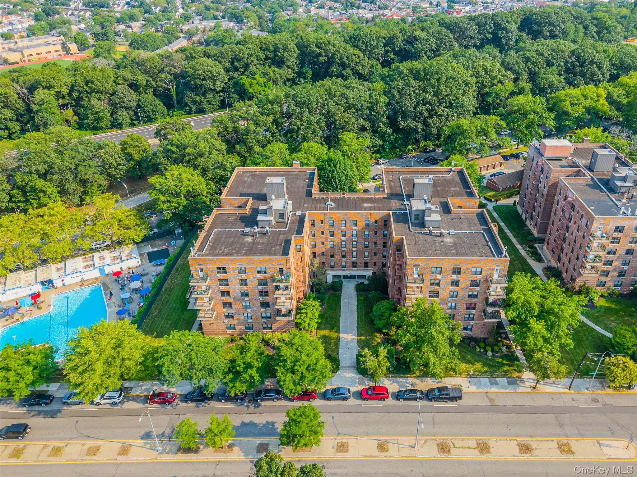 226-26 Union Turnpike, New York, NY, 2 Bedrooms Bedrooms, 5 Rooms Rooms,1 BathroomBathrooms,Residential,For Rent,Union Turnpike,0,1032528 226-26 Union Turnpike, New York, NY, 2 Bedrooms Bedrooms, 5 Rooms Rooms,1 BathroomBathrooms,Residential,For Rent,Union Turnpike,0,1032528