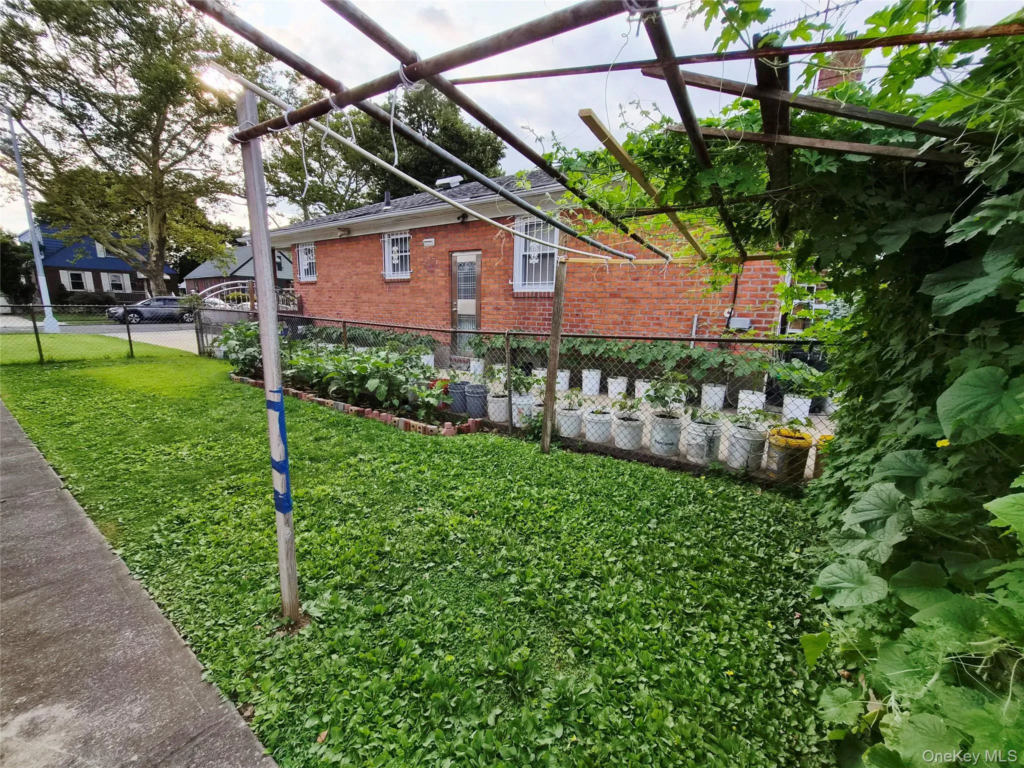 8333 251st Street, New York, NY, 4 Bedrooms Bedrooms, 11 Rooms Rooms,3 BathroomsBathrooms,Residential,For Rent,251st,0,1032529 8333 251st Street, New York, NY, 4 Bedrooms Bedrooms, 11 Rooms Rooms,3 BathroomsBathrooms,Residential,For Rent,251st,0,1032529