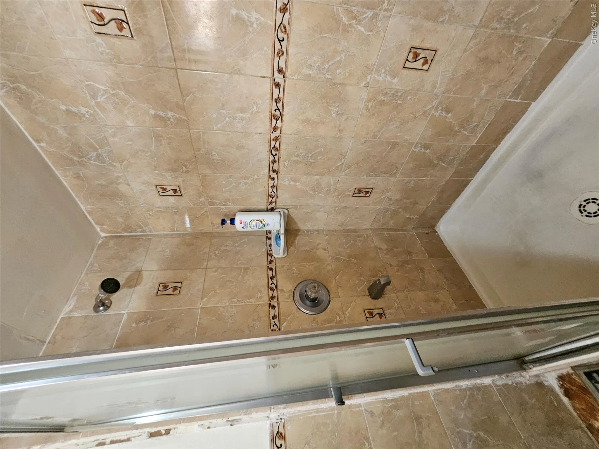 8333 251st Street, New York, NY, 4 Bedrooms Bedrooms, 11 Rooms Rooms,3 BathroomsBathrooms,Residential,For Rent,251st,0,1032529 8333 251st Street, New York, NY, 4 Bedrooms Bedrooms, 11 Rooms Rooms,3 BathroomsBathrooms,Residential,For Rent,251st,0,1032529