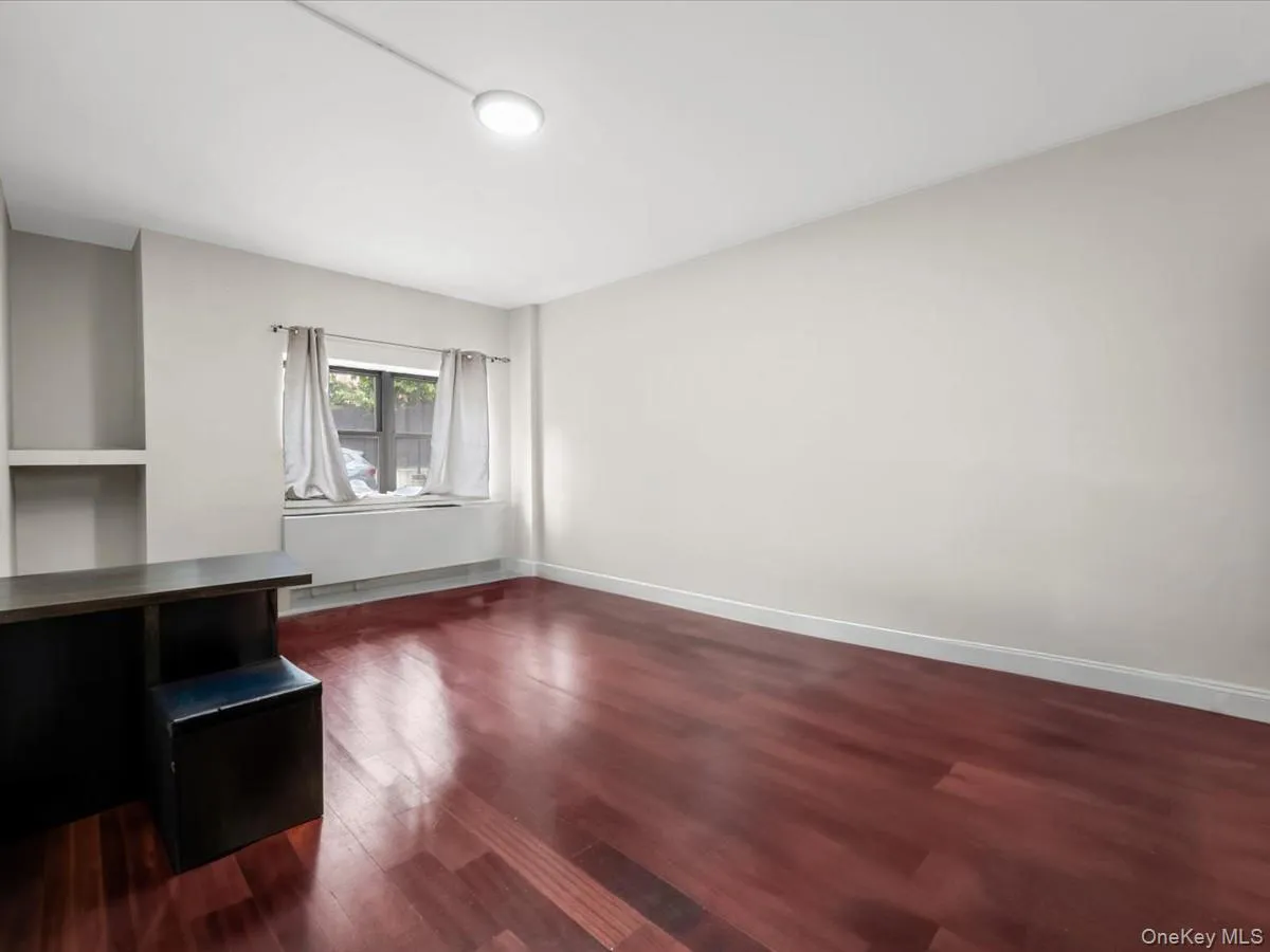 143 41 84th Drive, New York, NY, 1 Bedroom Bedrooms, 4 Rooms Rooms,1 BathroomBathrooms,Residential,For Rent,84th,0,1032531 143 41 84th Drive, New York, NY, 1 Bedroom Bedrooms, 4 Rooms Rooms,1 BathroomBathrooms,Residential,For Rent,84th,0,1032531