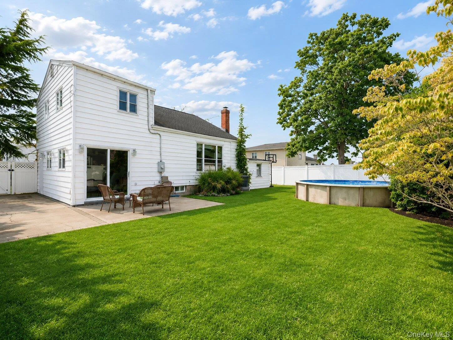 301 22nd Street, Babylon, NY, 3 Bedrooms Bedrooms, 9 Rooms Rooms,2 BathroomsBathrooms,Residential,For Rent,22nd,0,1032535 301 22nd Street, Babylon, NY, 3 Bedrooms Bedrooms, 9 Rooms Rooms,2 BathroomsBathrooms,Residential,For Rent,22nd,0,1032535