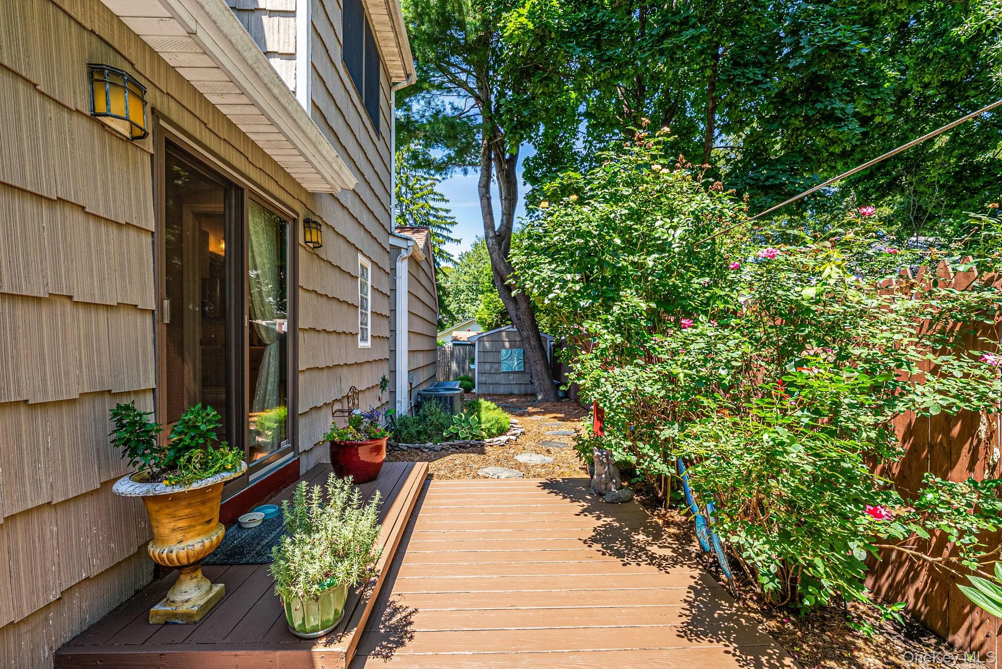 24 Luther Place, Huntington, NY, 4 Bedrooms Bedrooms, 9 Rooms Rooms,2 BathroomsBathrooms,Residential,For Rent,Luther,0,1032536 24 Luther Place, Huntington, NY, 4 Bedrooms Bedrooms, 9 Rooms Rooms,2 BathroomsBathrooms,Residential,For Rent,Luther,0,1032536