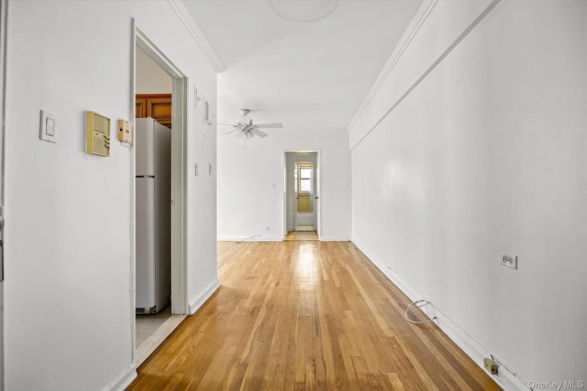 81-15 35th Avenue, New York, NY, 1 Bedroom Bedrooms, 3 Rooms Rooms,1 BathroomBathrooms,Residential,For Rent,35th,0,1032537 81-15 35th Avenue, New York, NY, 1 Bedroom Bedrooms, 3 Rooms Rooms,1 BathroomBathrooms,Residential,For Rent,35th,0,1032537