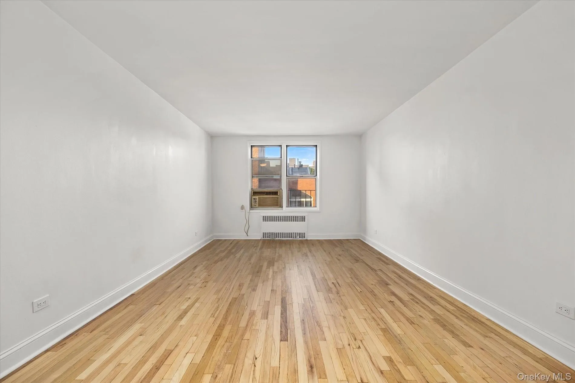 67-30 Clyde Street, New York, NY, 2 Bedrooms Bedrooms, 4 Rooms Rooms,1 BathroomBathrooms,Residential Lease,For Rent,Clyde,0,1032538 67-30 Clyde Street, New York, NY, 2 Bedrooms Bedrooms, 4 Rooms Rooms,1 BathroomBathrooms,Residential Lease,For Rent,Clyde,0,1032538